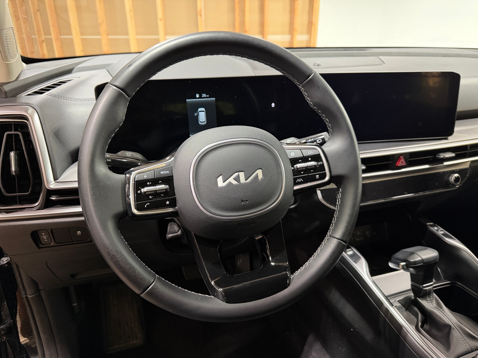 Thumbnail: 2025 Kia Sorento - 4