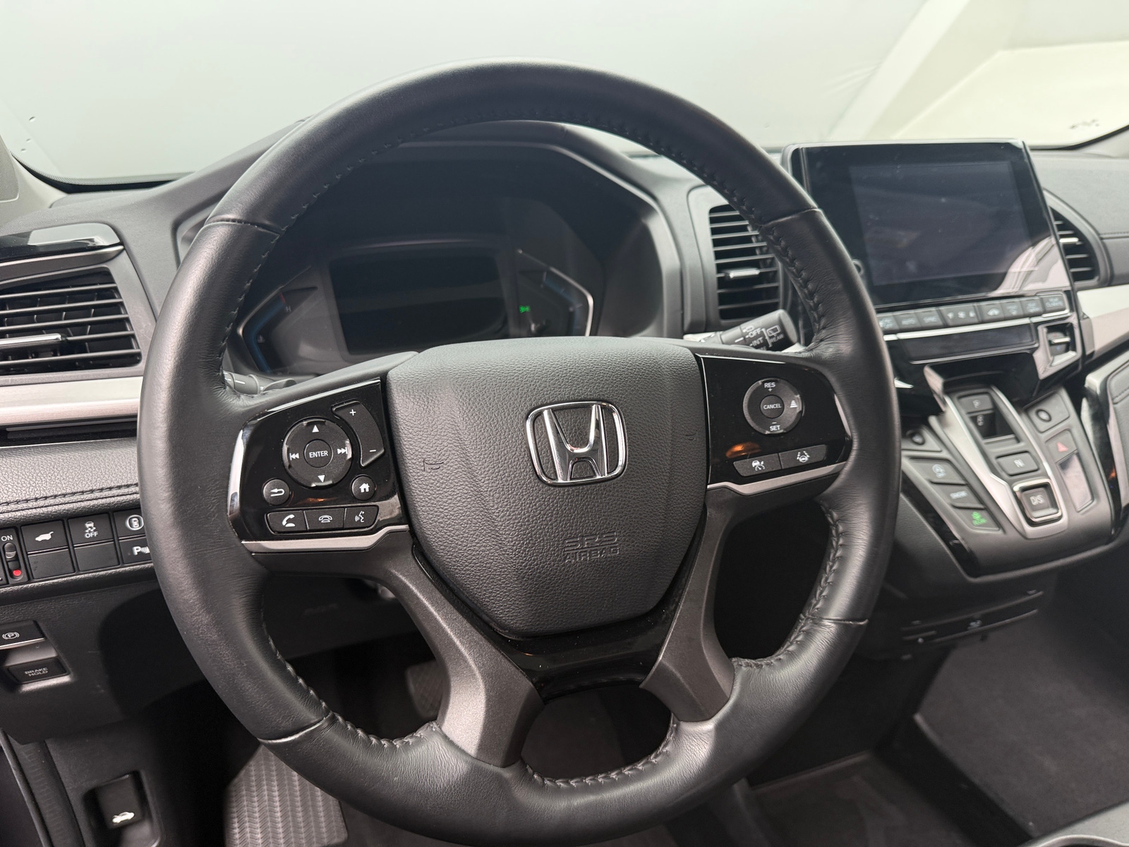 Thumbnail: 2023 Honda Odyssey - 4