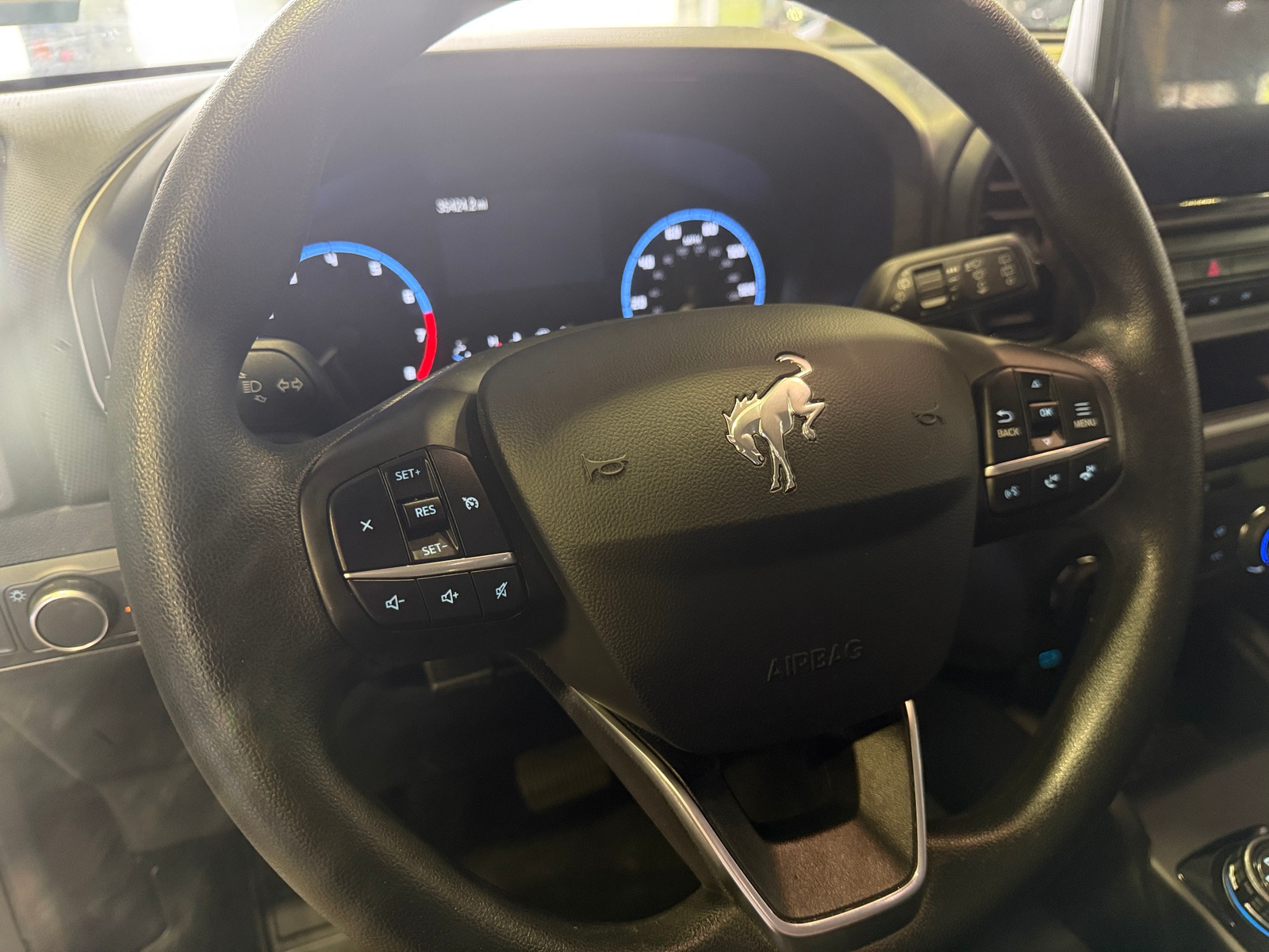Thumbnail: 2021 Ford Bronco Sport - 5