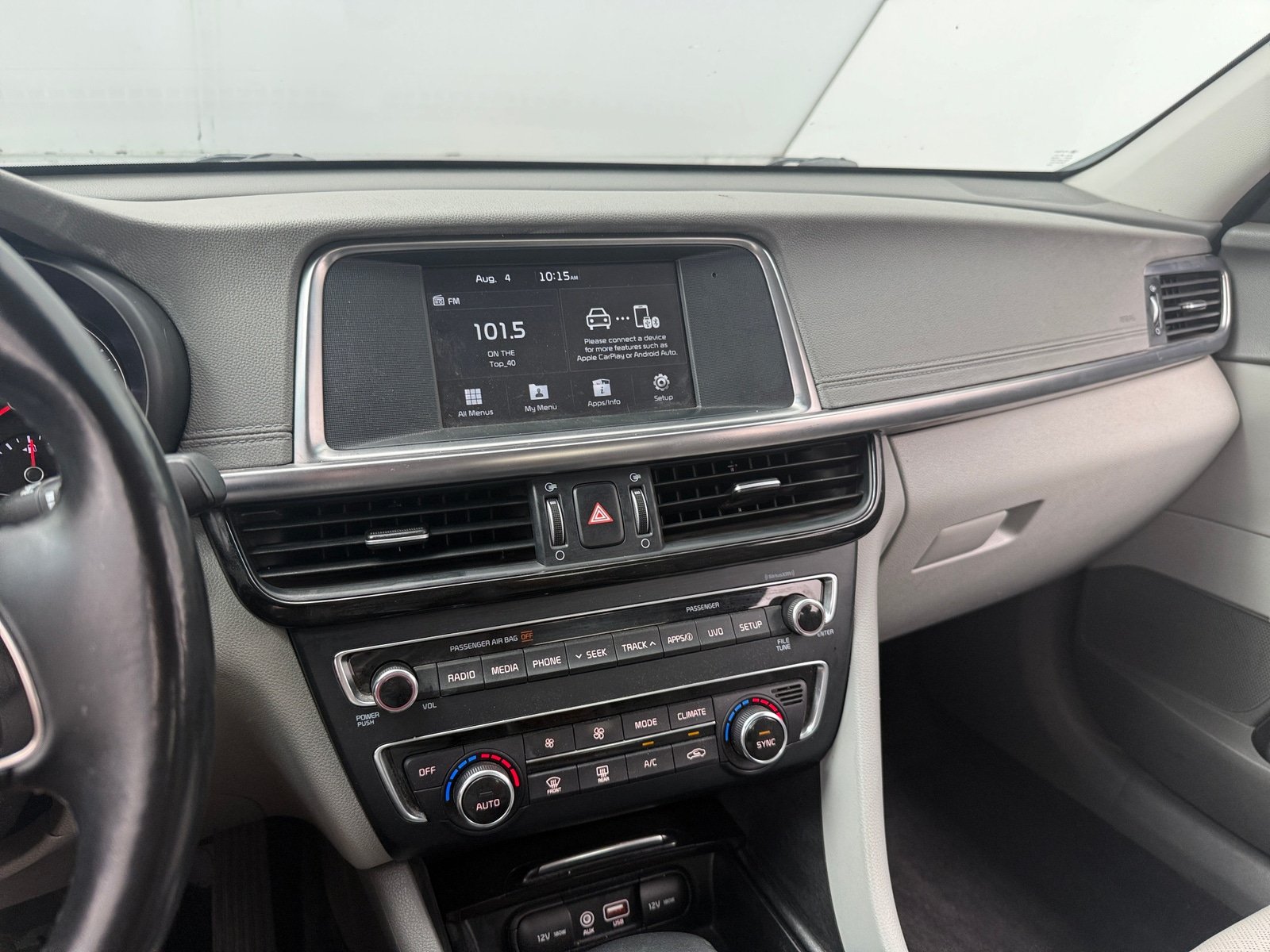 Thumbnail: 2018 Kia Optima - 3