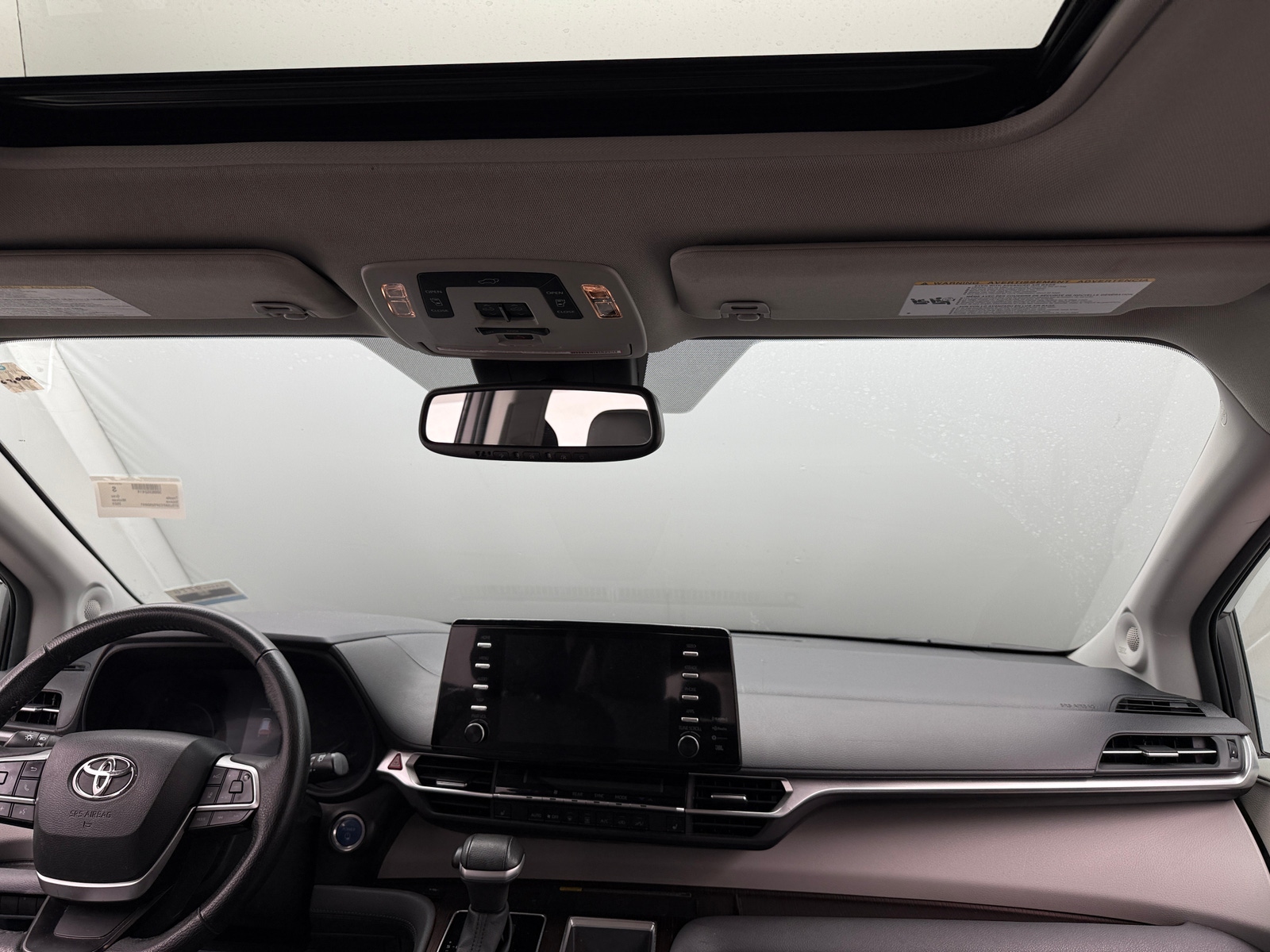 Thumbnail: 2023 Toyota Sienna - 2