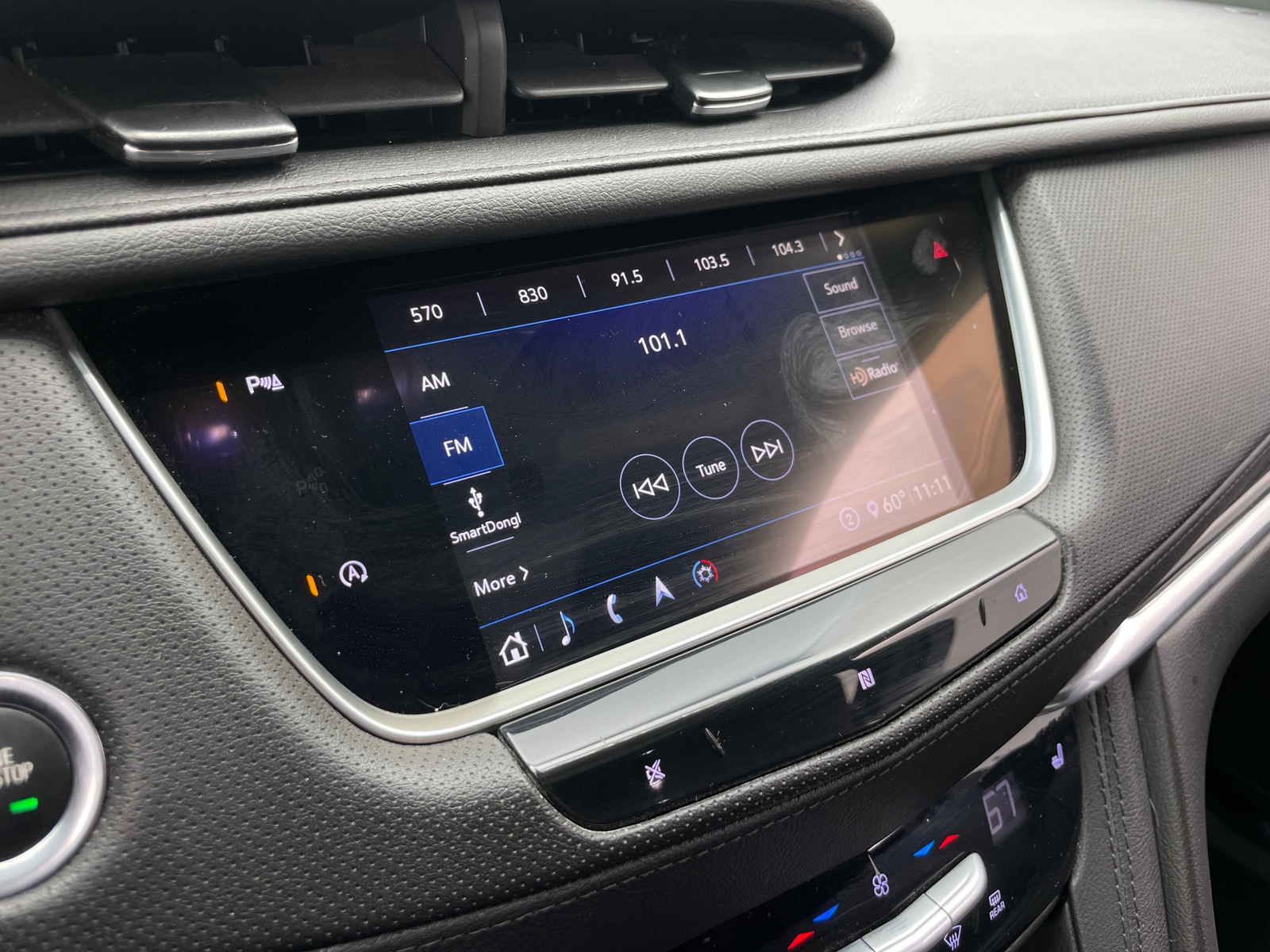 Thumbnail: 2020 Cadillac XT5 - 3