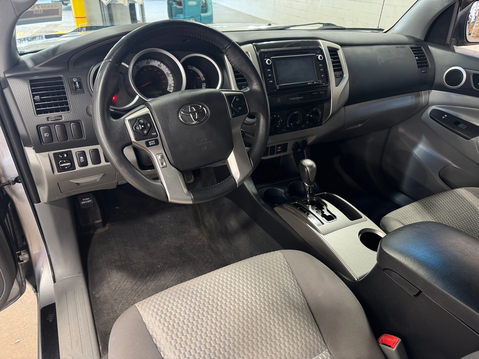 Thumbnail: 2015 Toyota Tacoma - 3