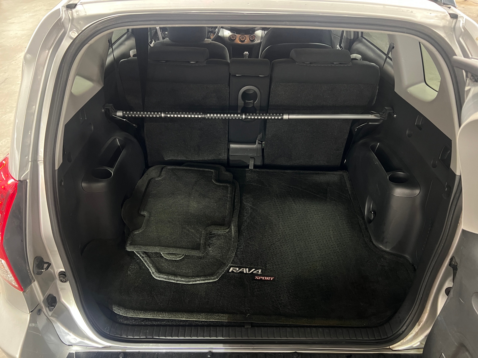 Thumbnail: 2011 Toyota RAV4 - 7