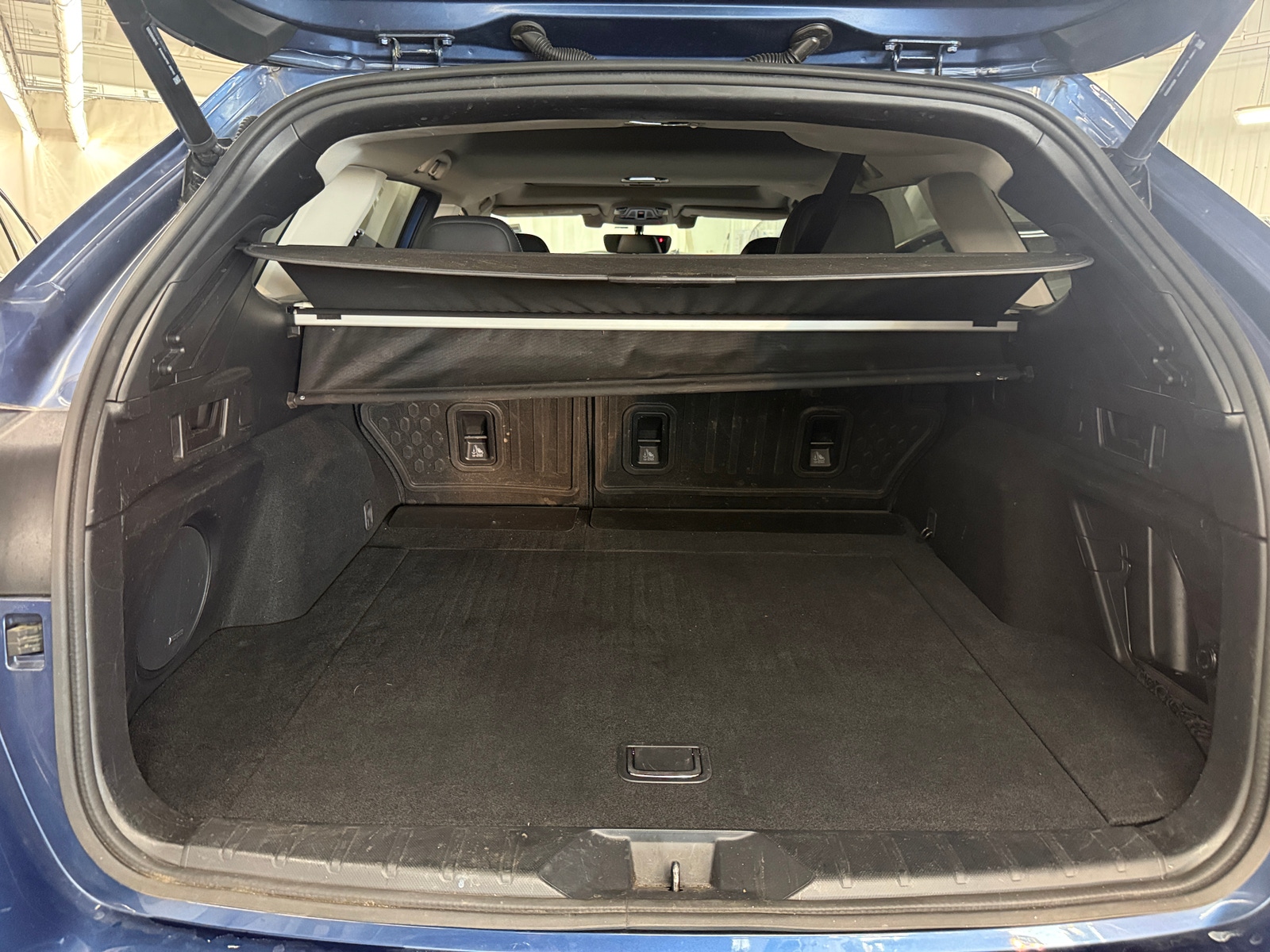 Thumbnail: 2022 Subaru Outback - 6