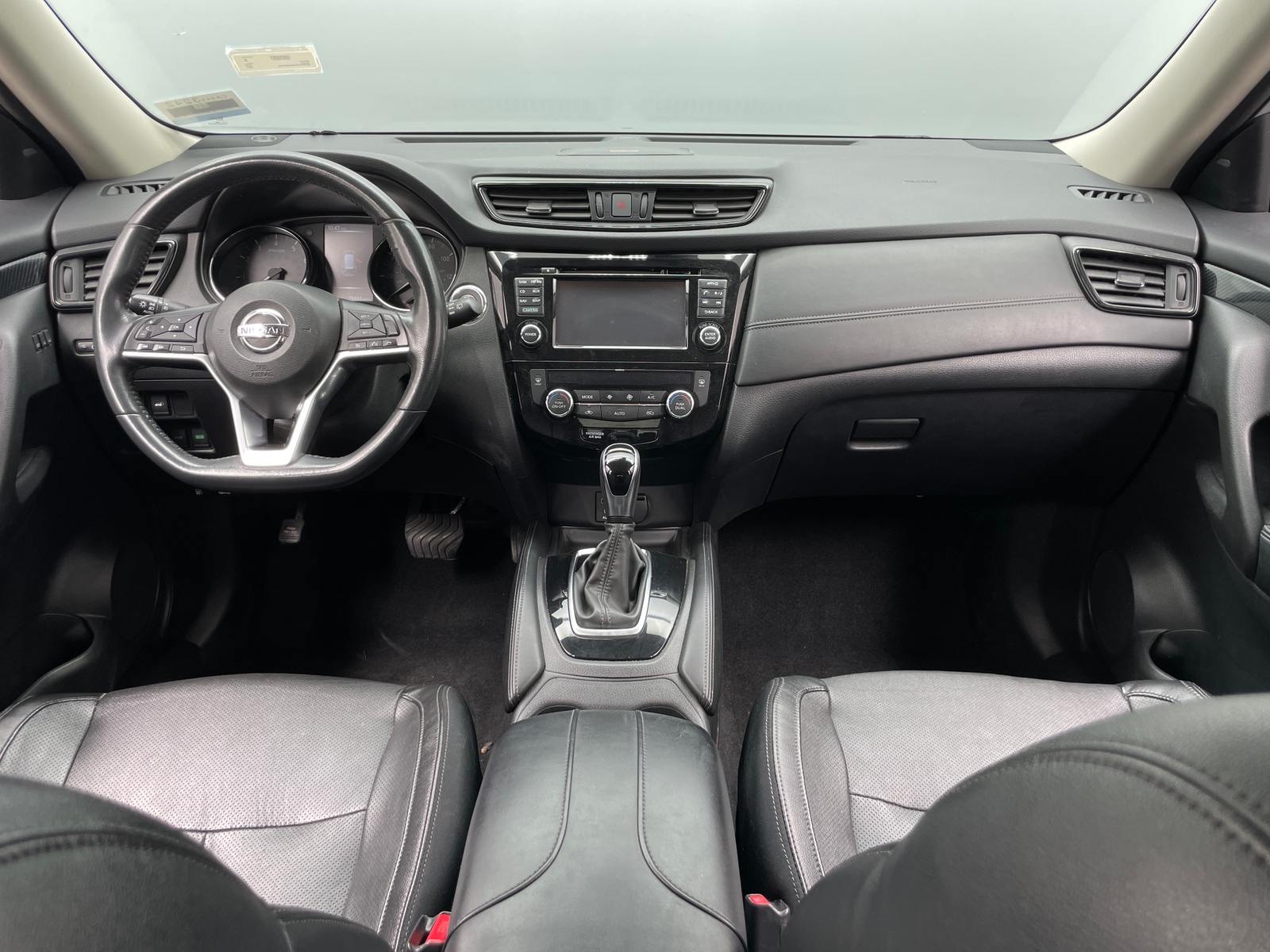 Thumbnail: 2017 Nissan Rogue - 2