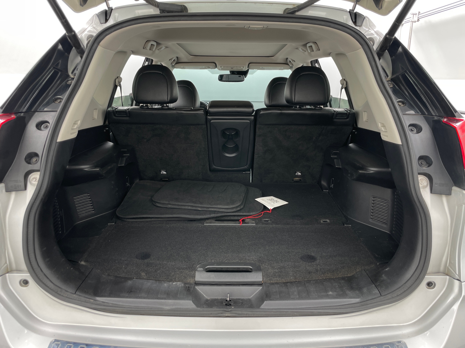 Thumbnail: 2017 Nissan Rogue - 6
