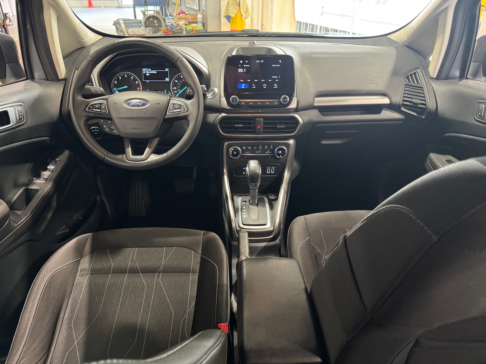 Thumbnail: 2018 Ford EcoSport - 3