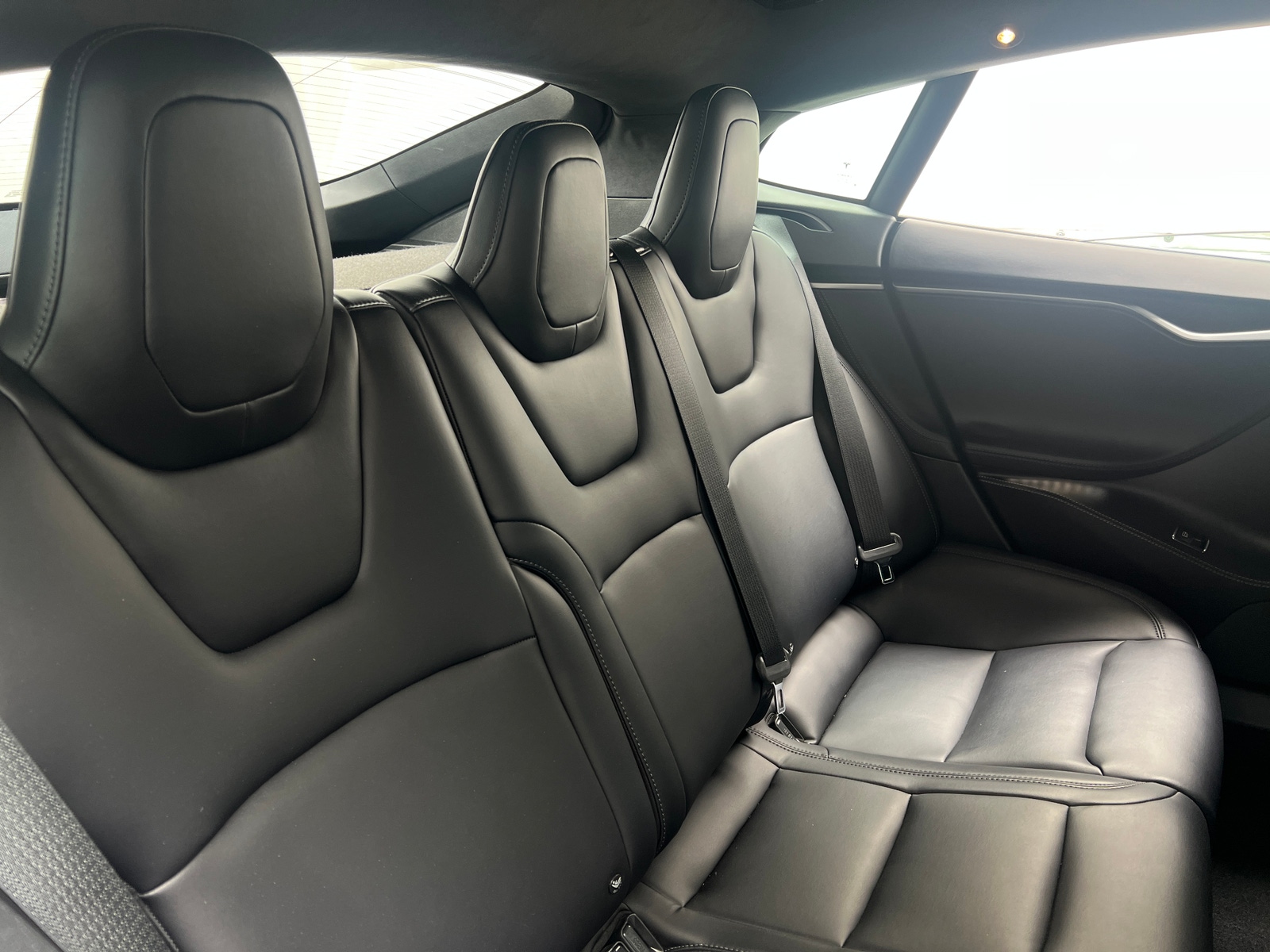 Thumbnail: 2018 Tesla Model S - 5