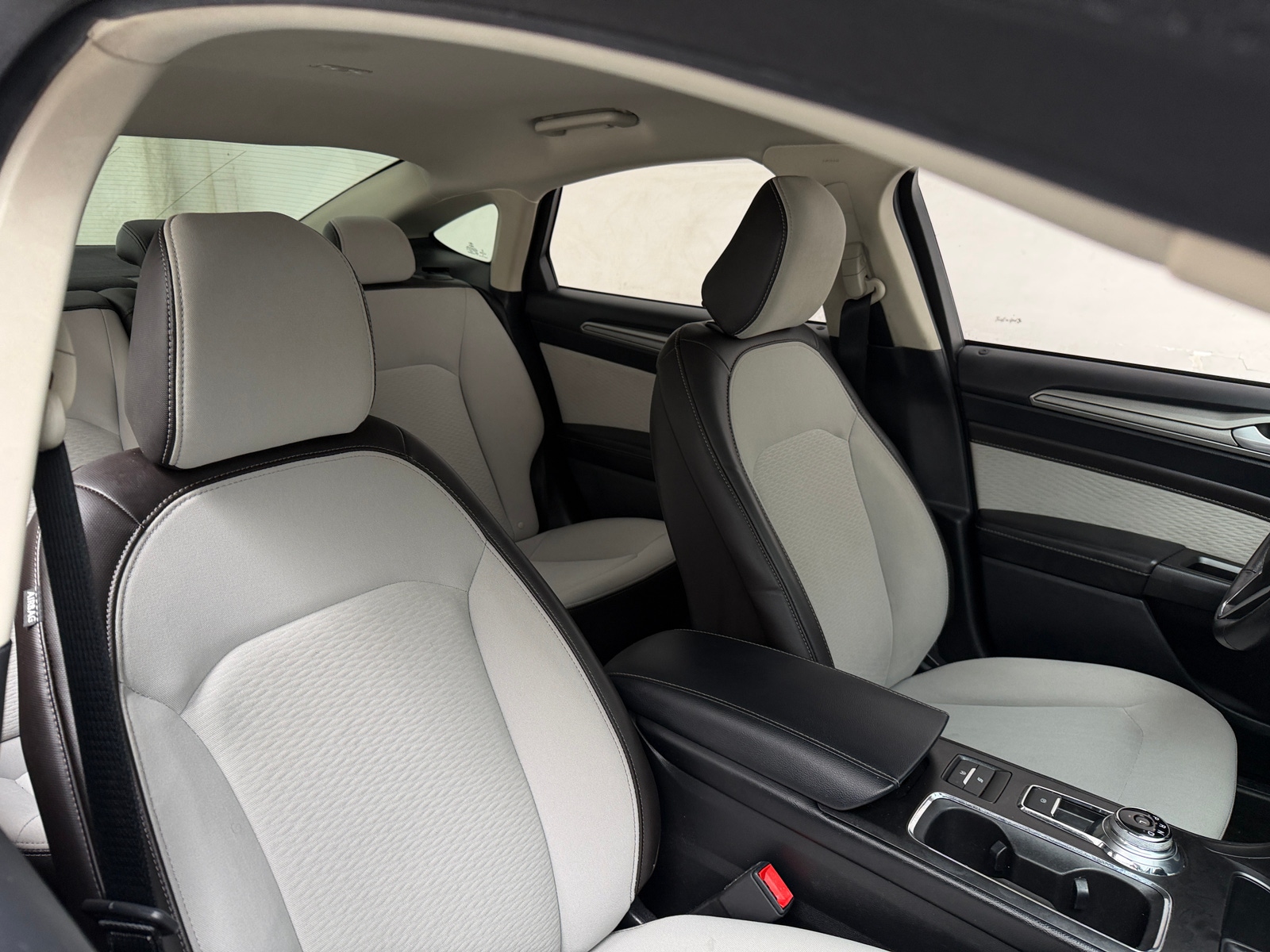 Thumbnail: 2020 Ford Fusion - 2