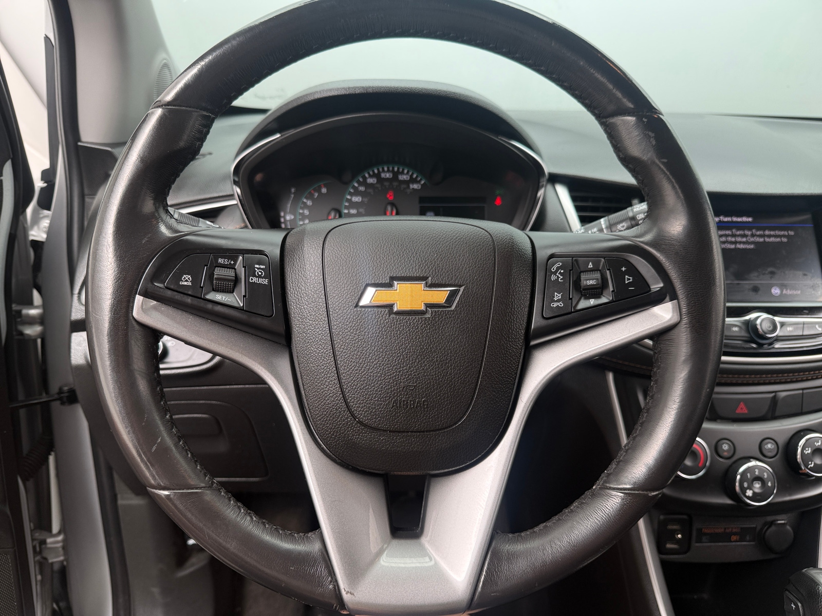 Thumbnail: 2022 Chevrolet Trax - 4