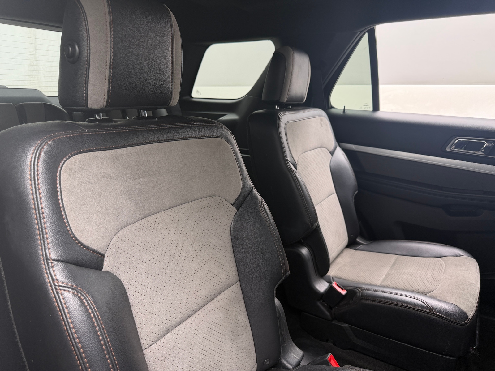 Thumbnail: 2017 Ford Explorer - 6