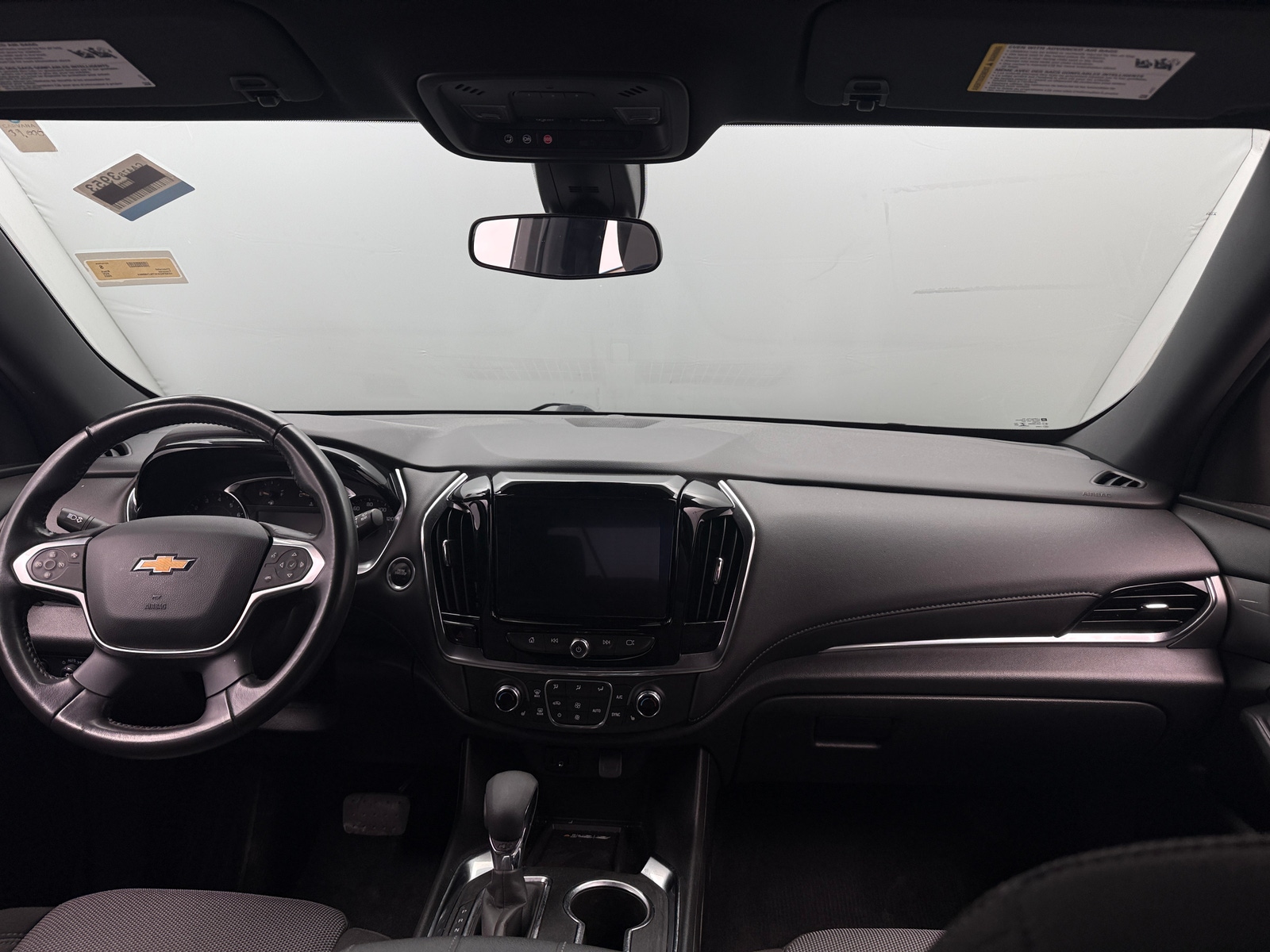 Thumbnail: 2022 Chevrolet Traverse - 3
