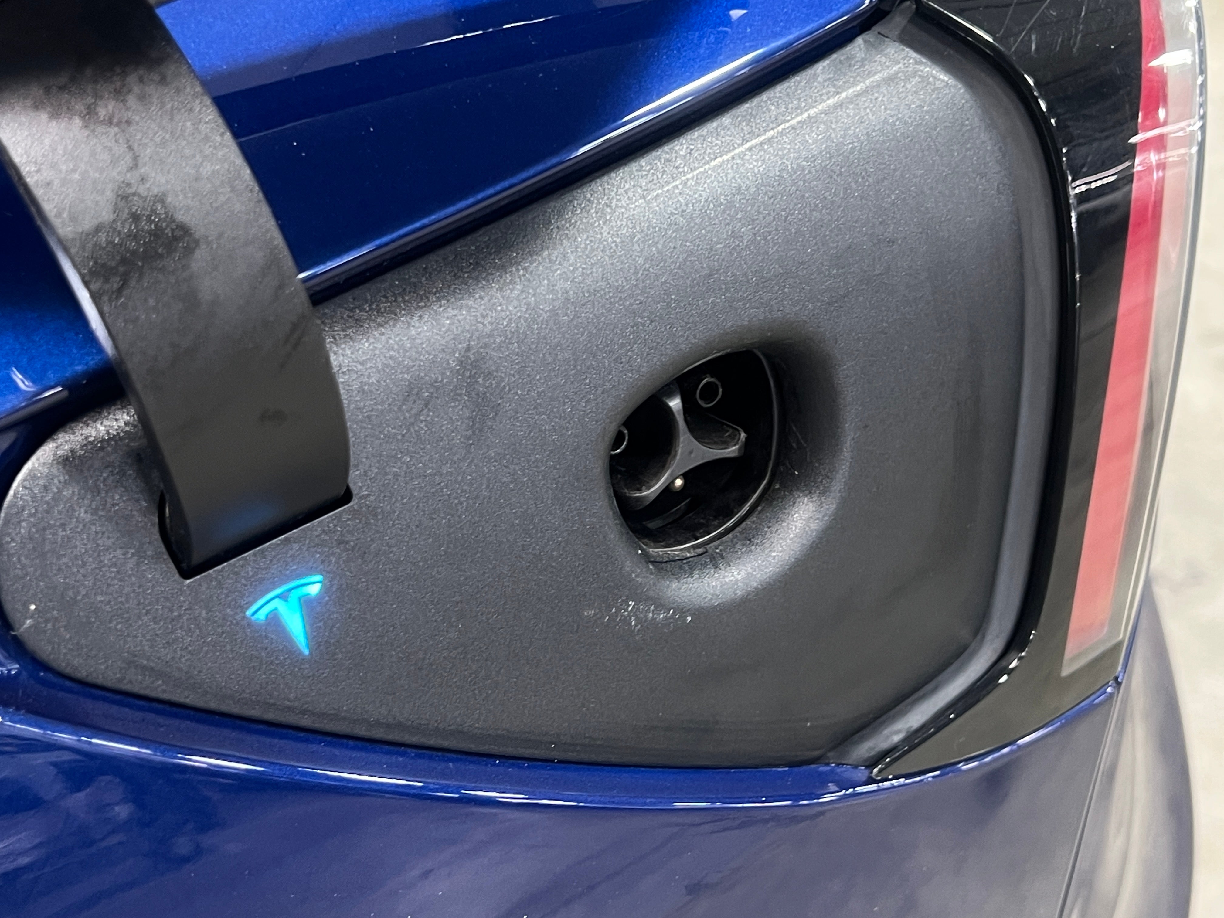 Used 2020 Tesla Model 3 Base with VIN 5YJ3E1EA4LF631104 for sale in Pewaukee, WI