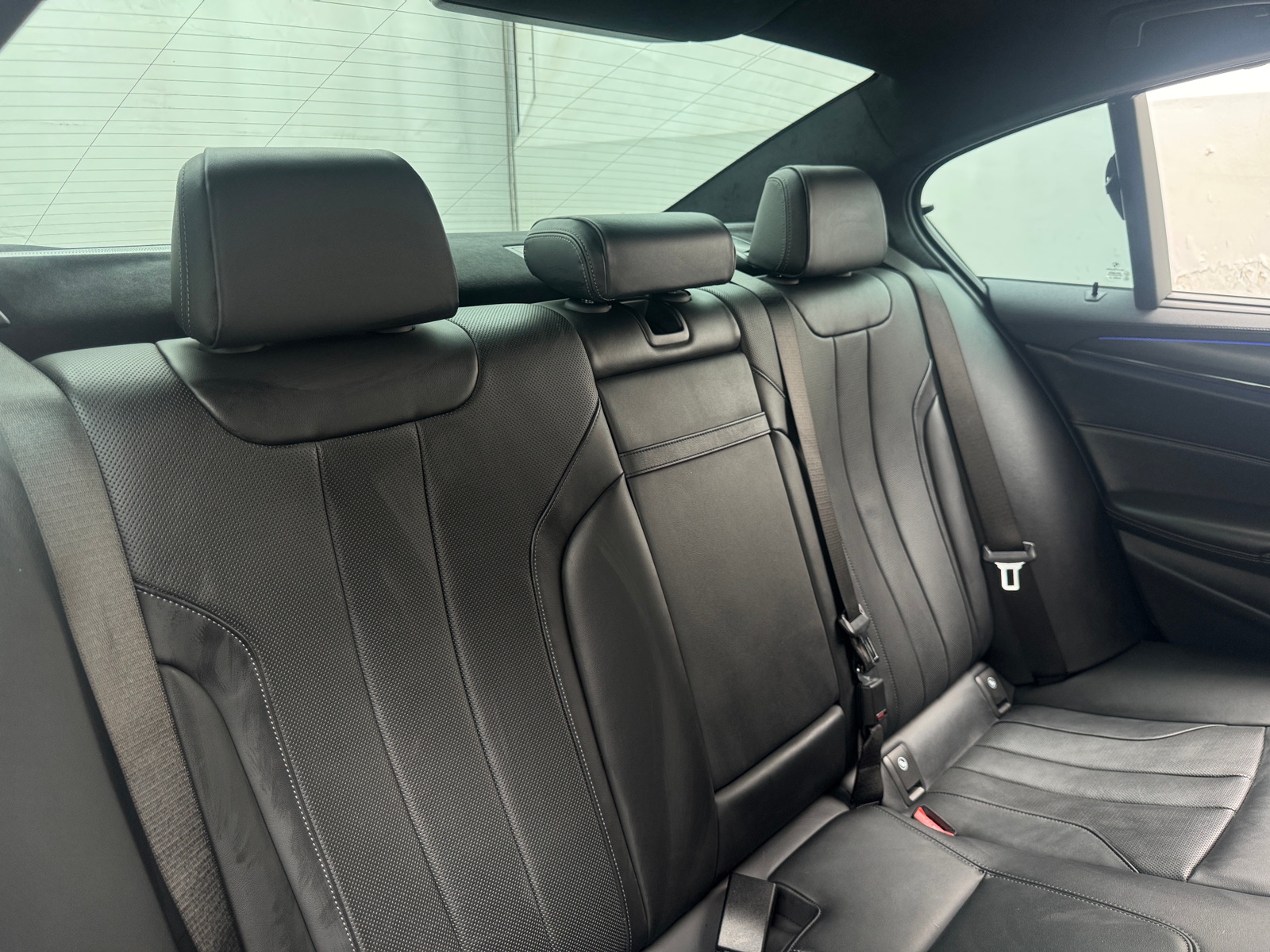 Thumbnail: 2021 BMW M5 - 5