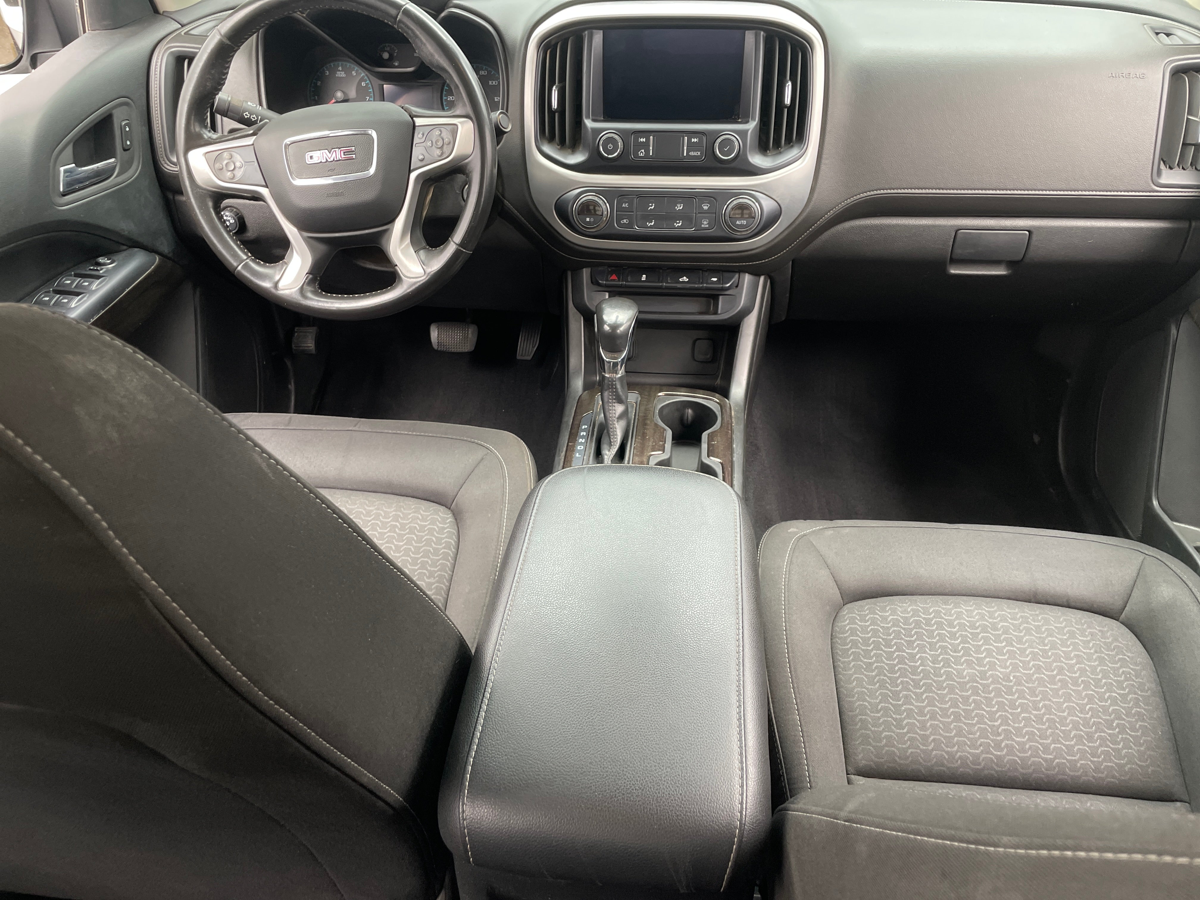 2022 GMC Canyon