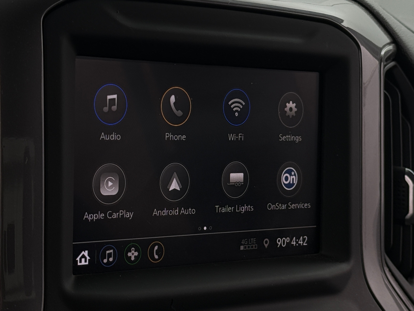 Thumbnail: 2022 Chevrolet Silverado 2500 - 4