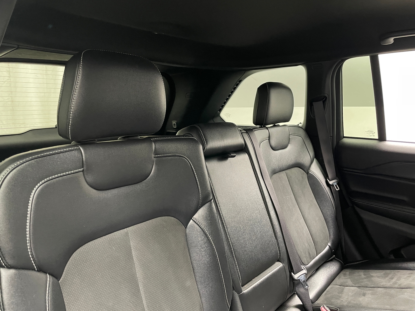 Thumbnail: 2024 Jeep Grand Cherokee - 5