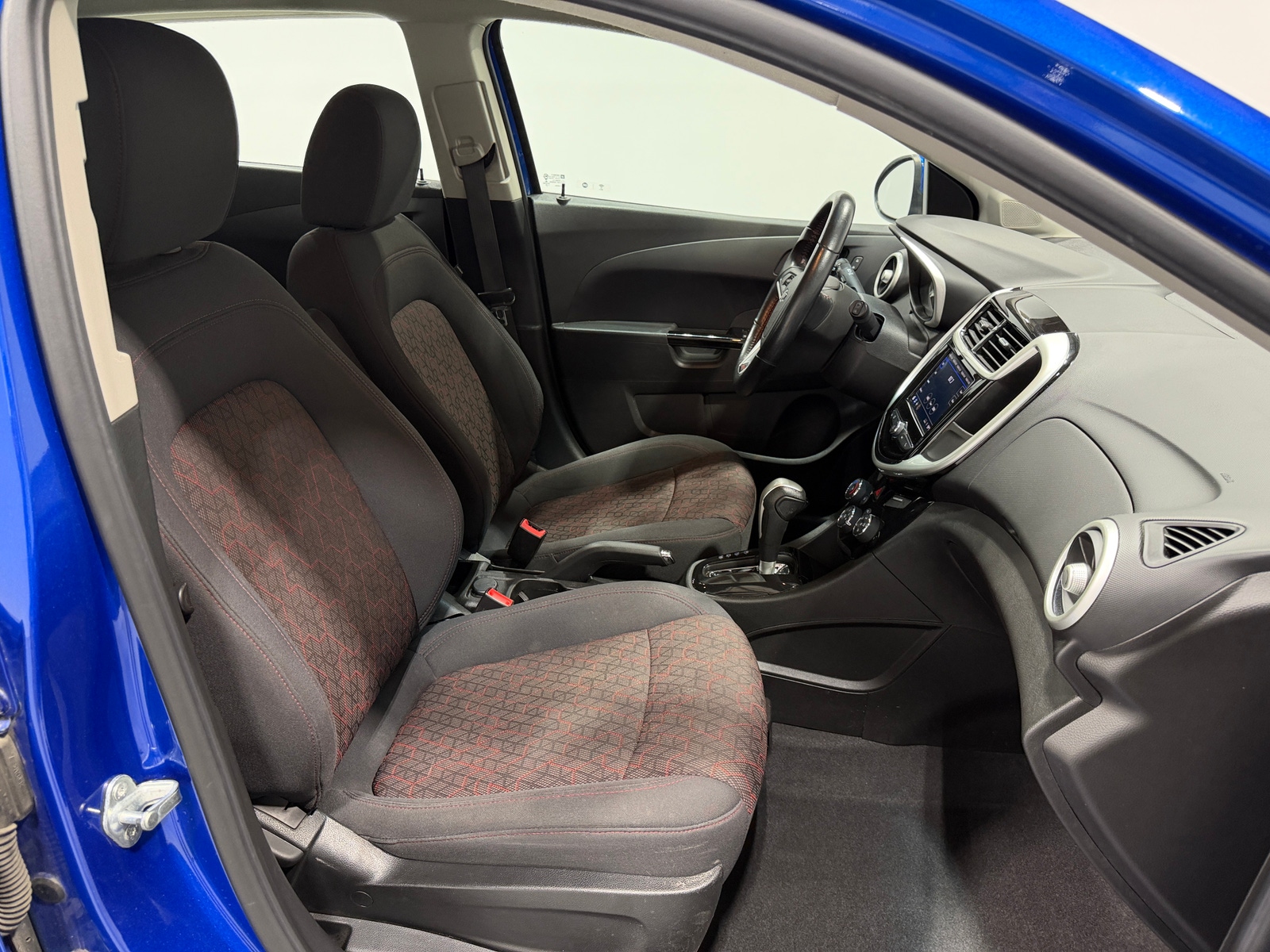 Thumbnail: 2020 Chevrolet Sonic - 2