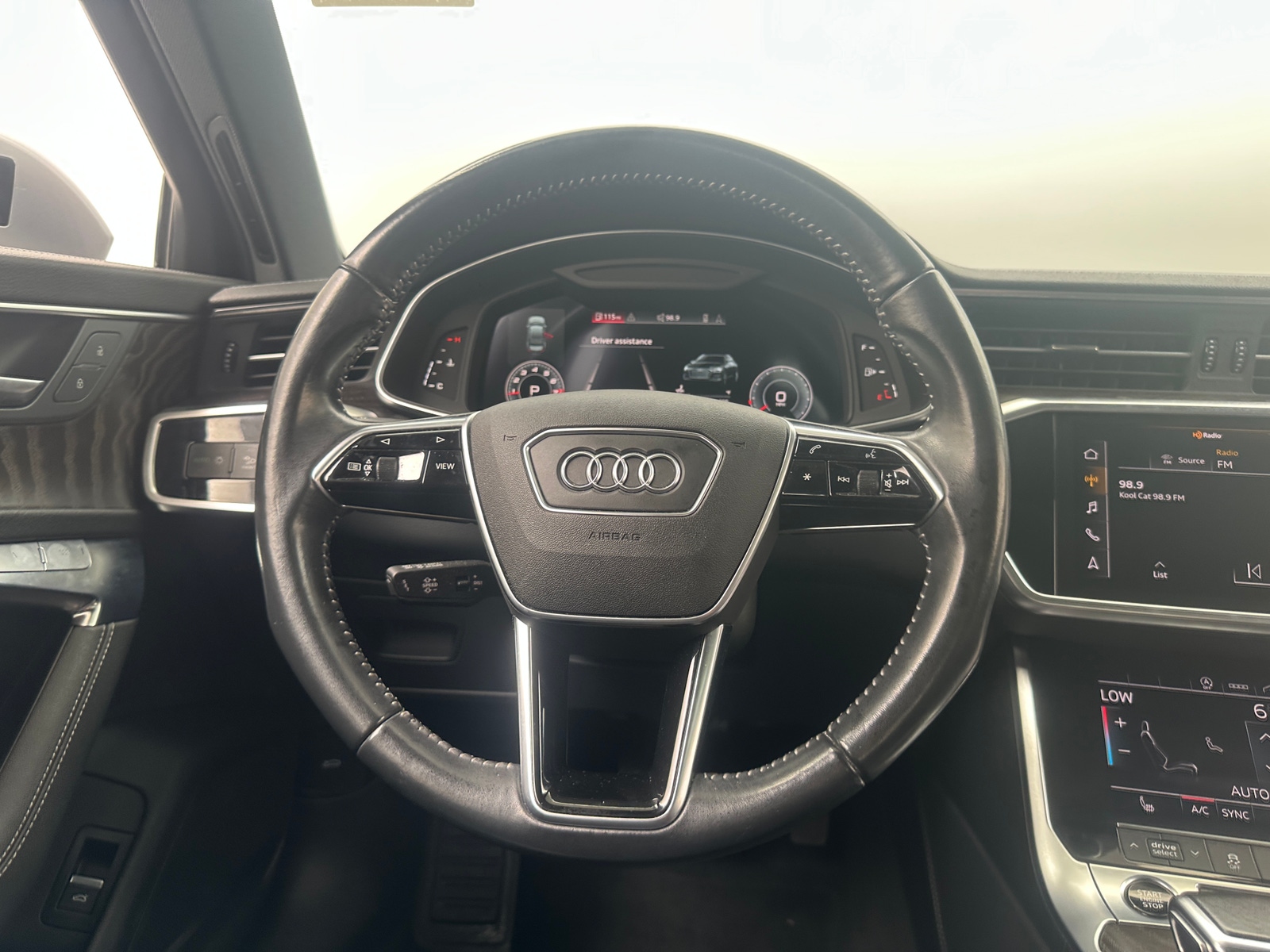 Thumbnail: 2021 Audi A6 - 4
