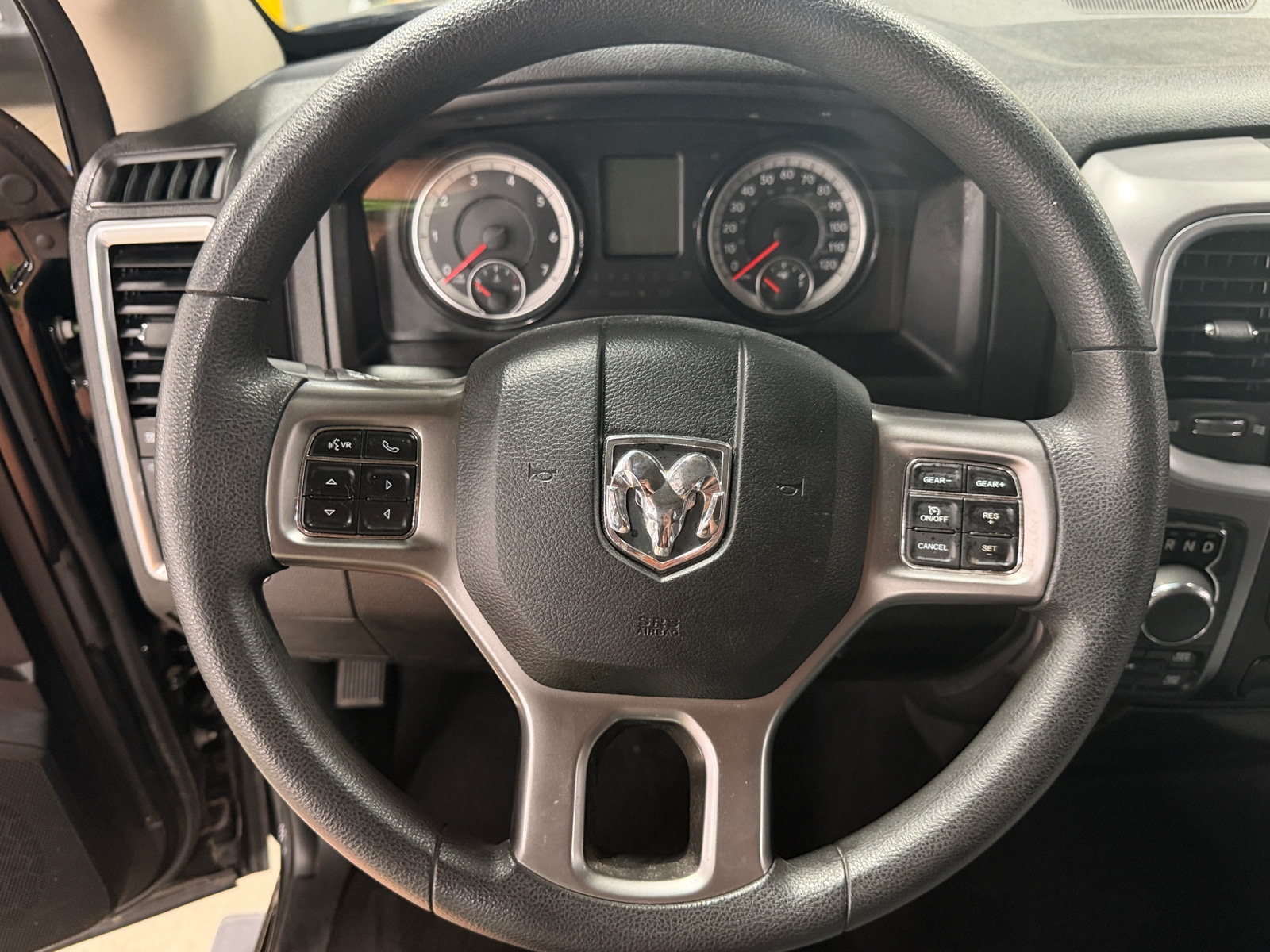 Thumbnail: 2024 RAM 1500 Classic - 5