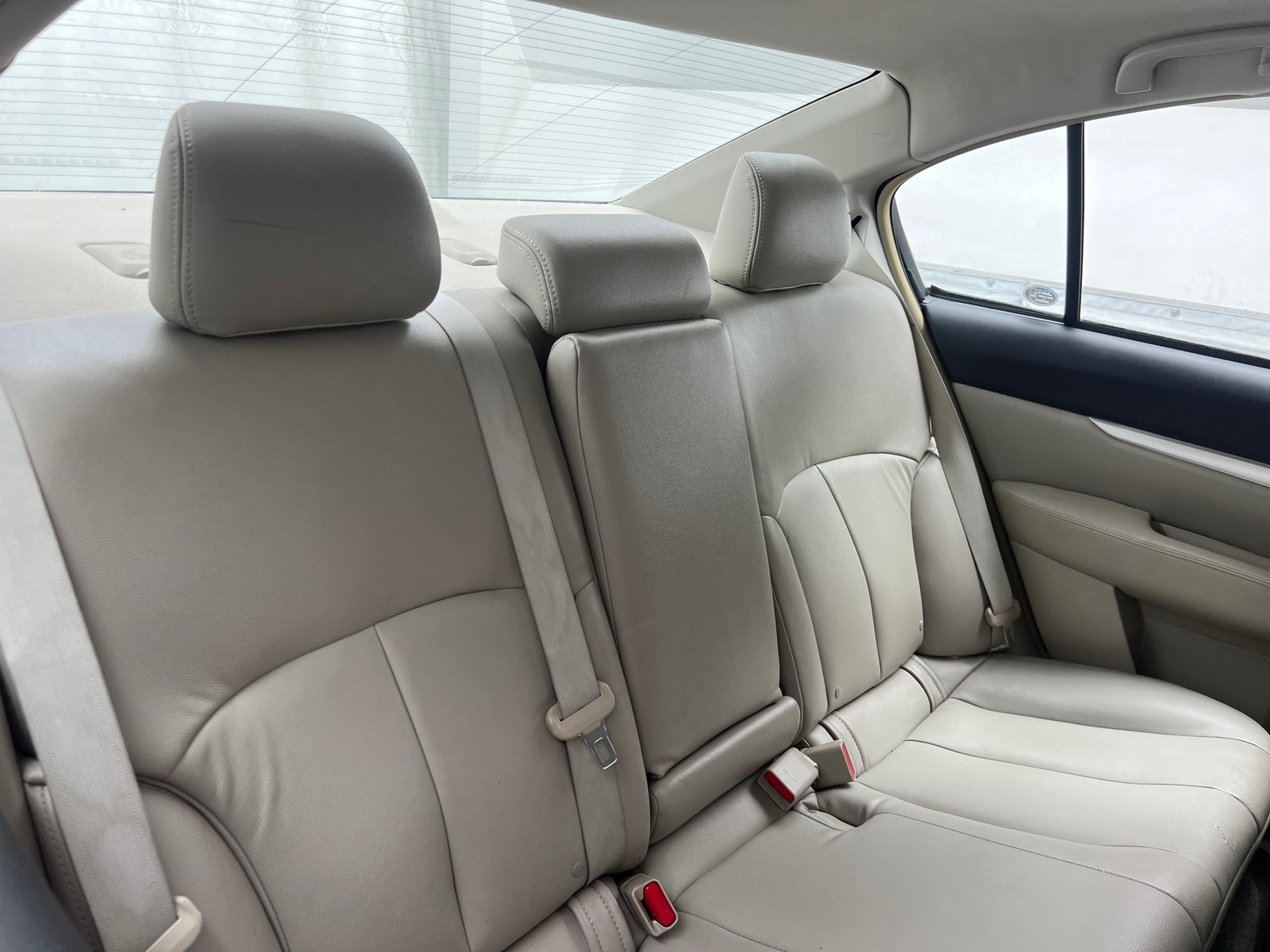Thumbnail: 2013 Subaru Legacy - 6