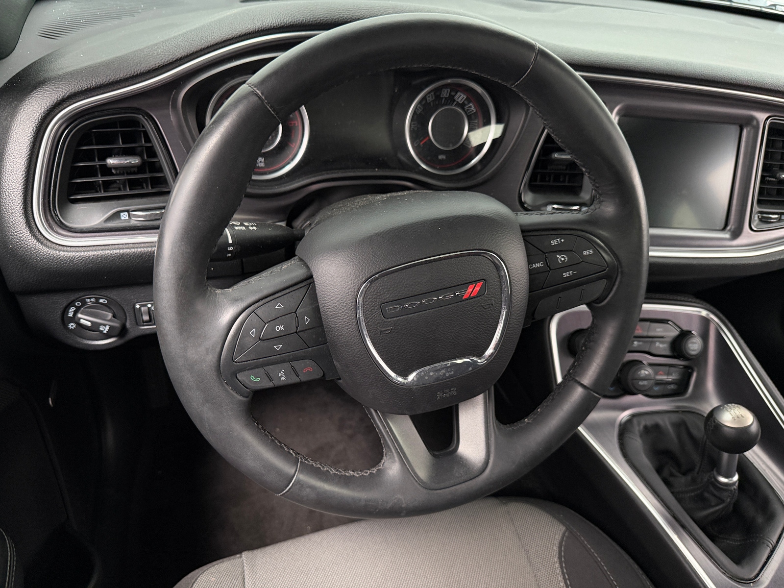 Thumbnail: 2015 Dodge Challenger - 4