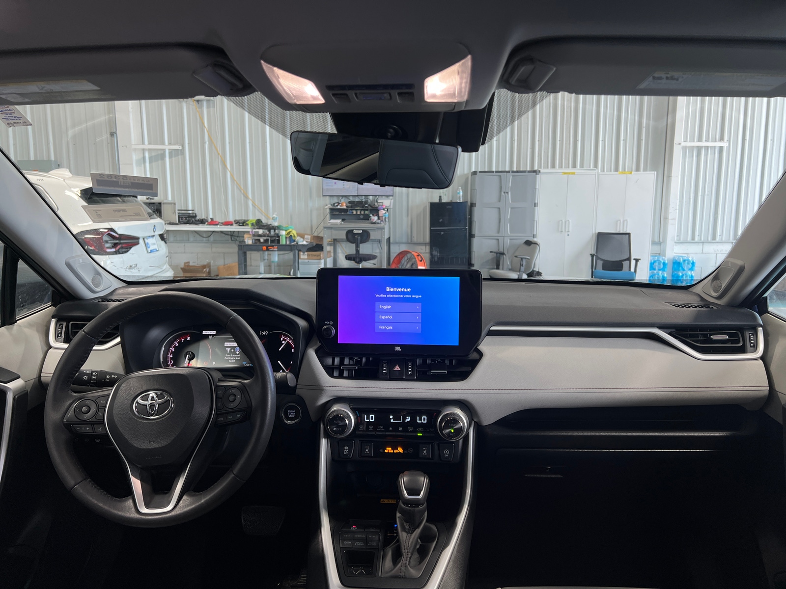 Thumbnail: 2025 Toyota RAV4 - 2