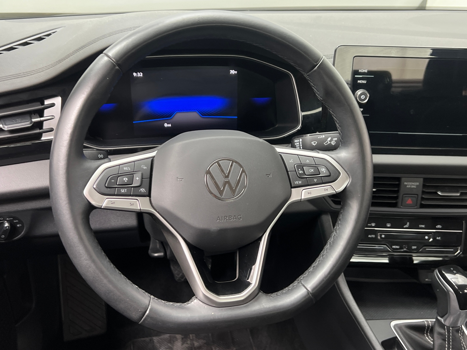 Thumbnail: 2025 Volkswagen Jetta - 5