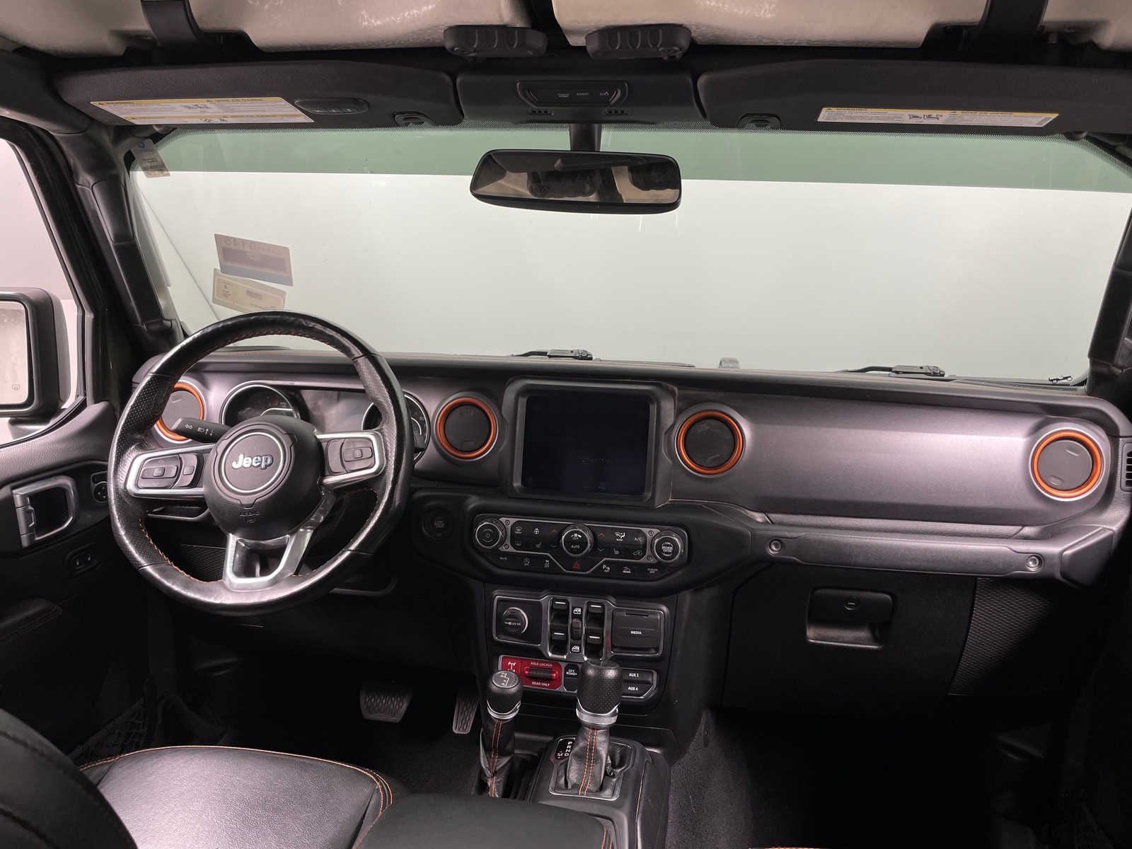 Thumbnail: 2021 Jeep Gladiator - 2