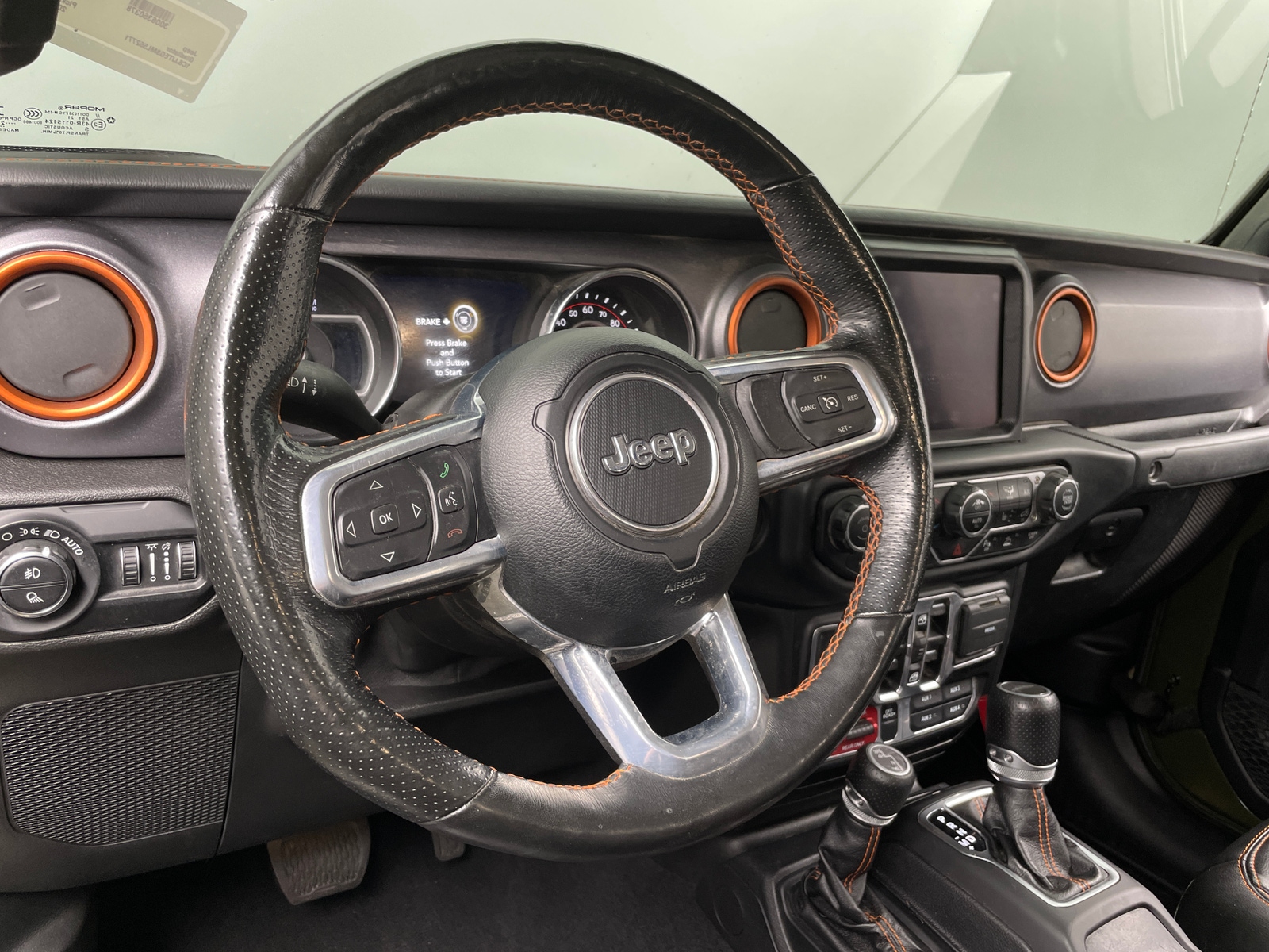 Thumbnail: 2021 Jeep Gladiator - 4