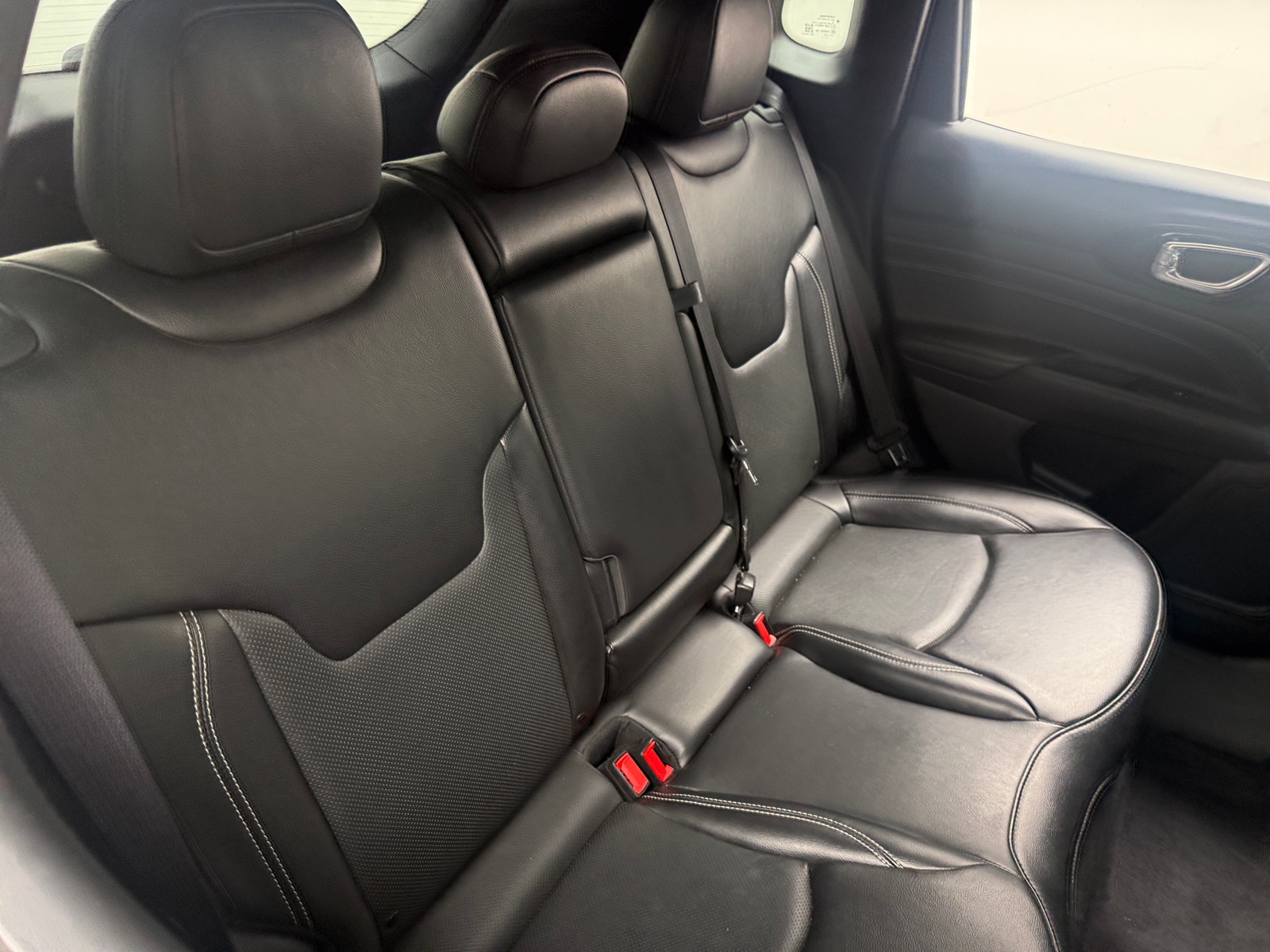 Thumbnail: 2023 Jeep Compass - 5