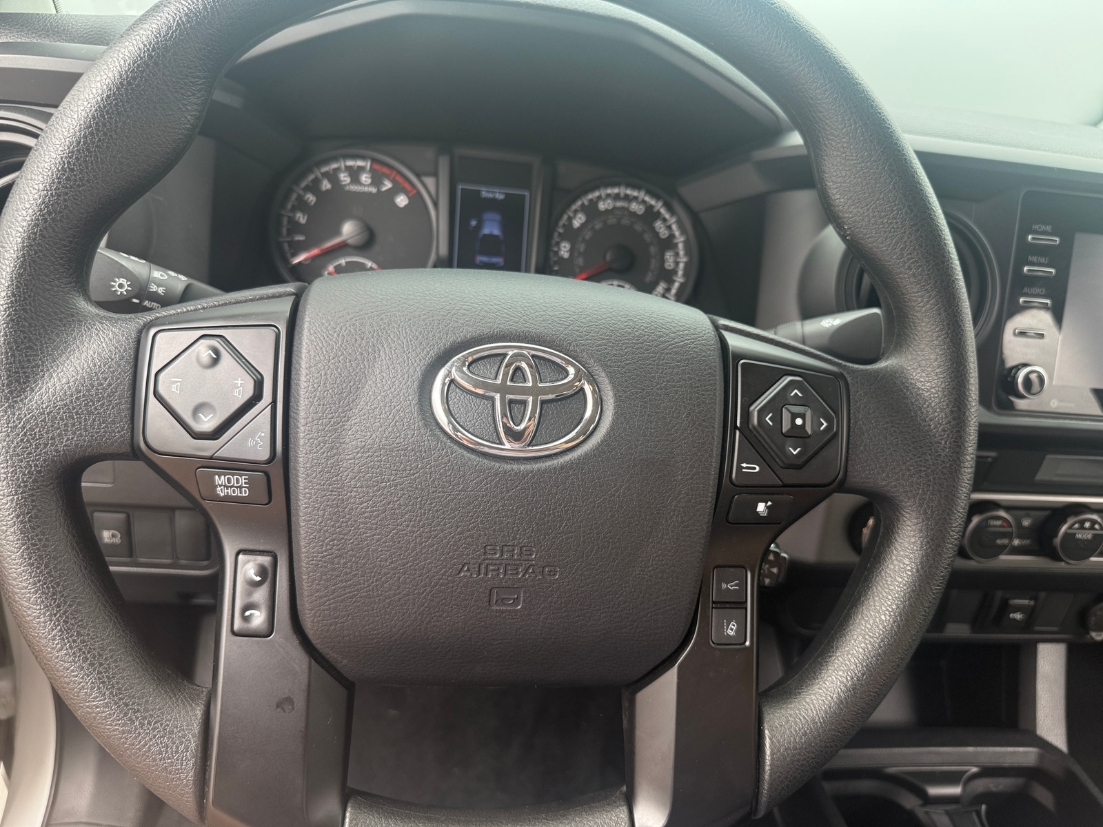 Thumbnail: 2022 Toyota Tacoma - 5