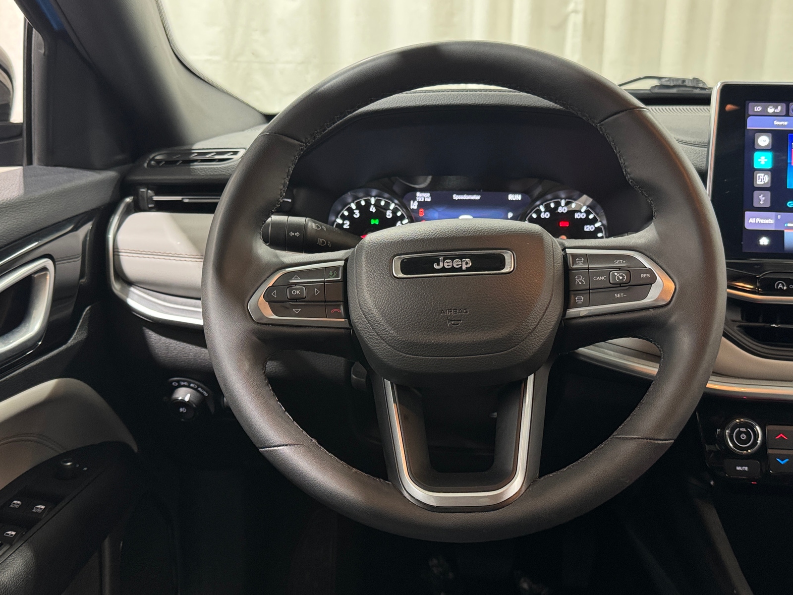 Thumbnail: 2025 Jeep Compass - 4