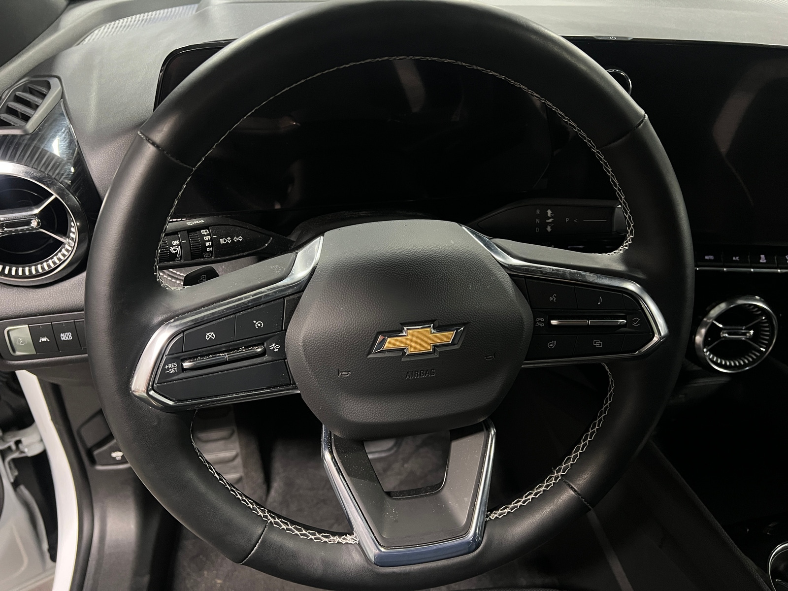 Thumbnail: 2024 Chevrolet Blazer EV - 4