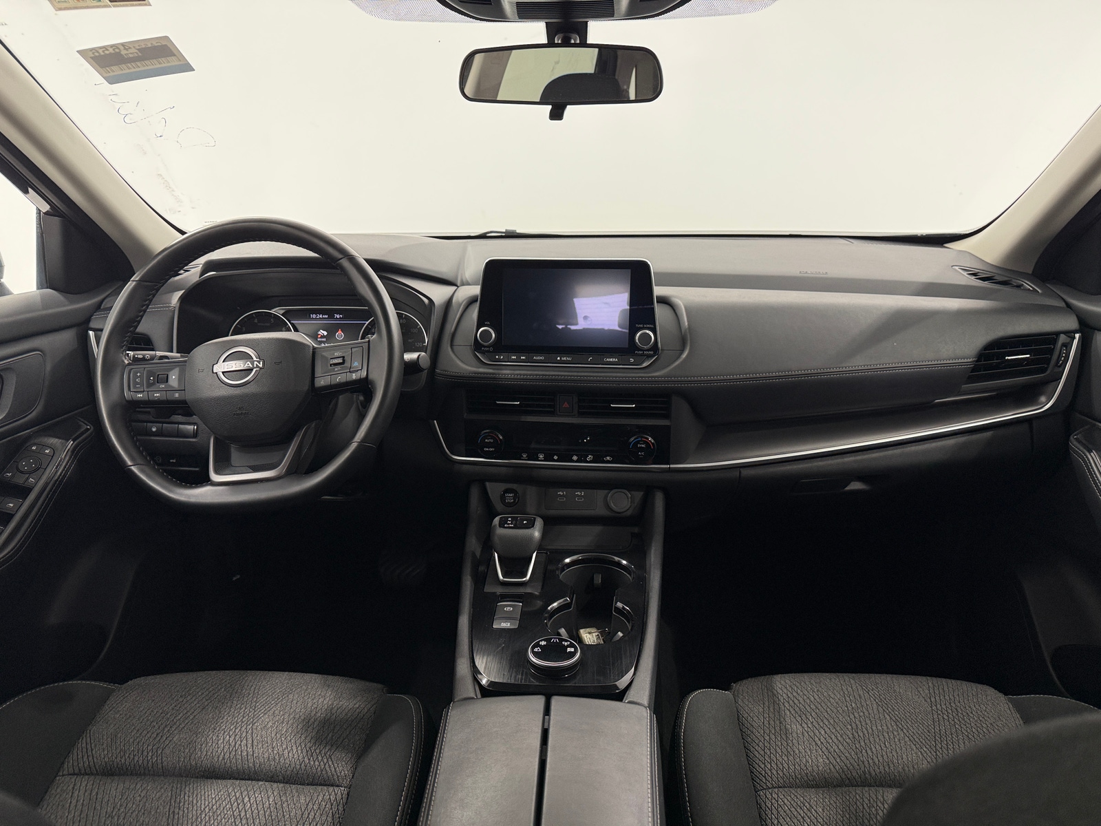 Thumbnail: 2025 Nissan Rogue - 3