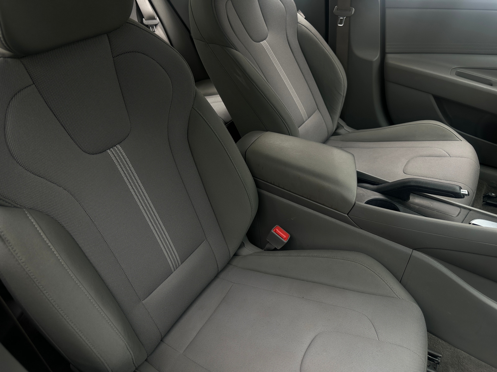 Thumbnail: 2025 Hyundai Elantra - 2