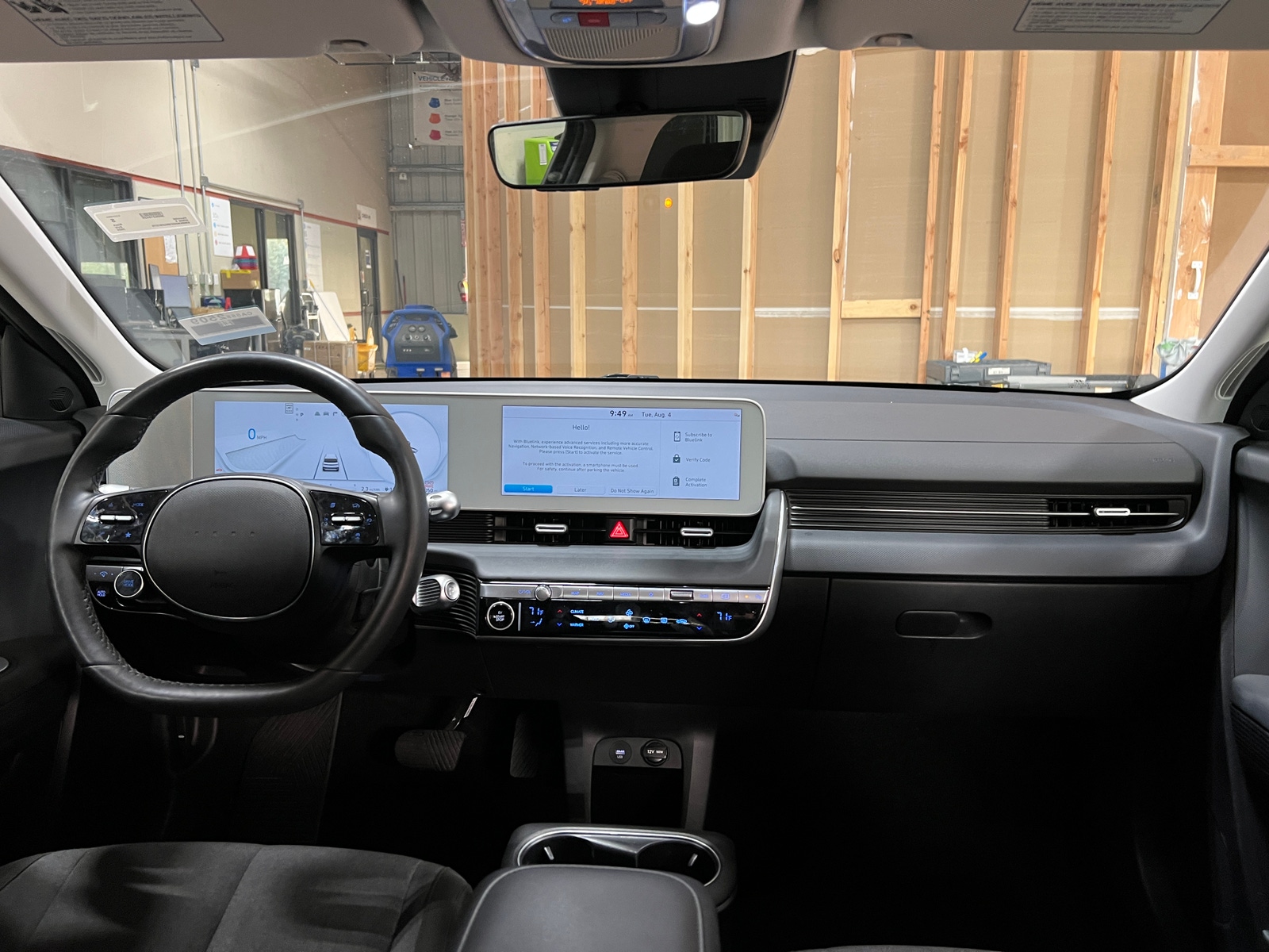 Thumbnail: 2024 Hyundai Ioniq 5 - 3