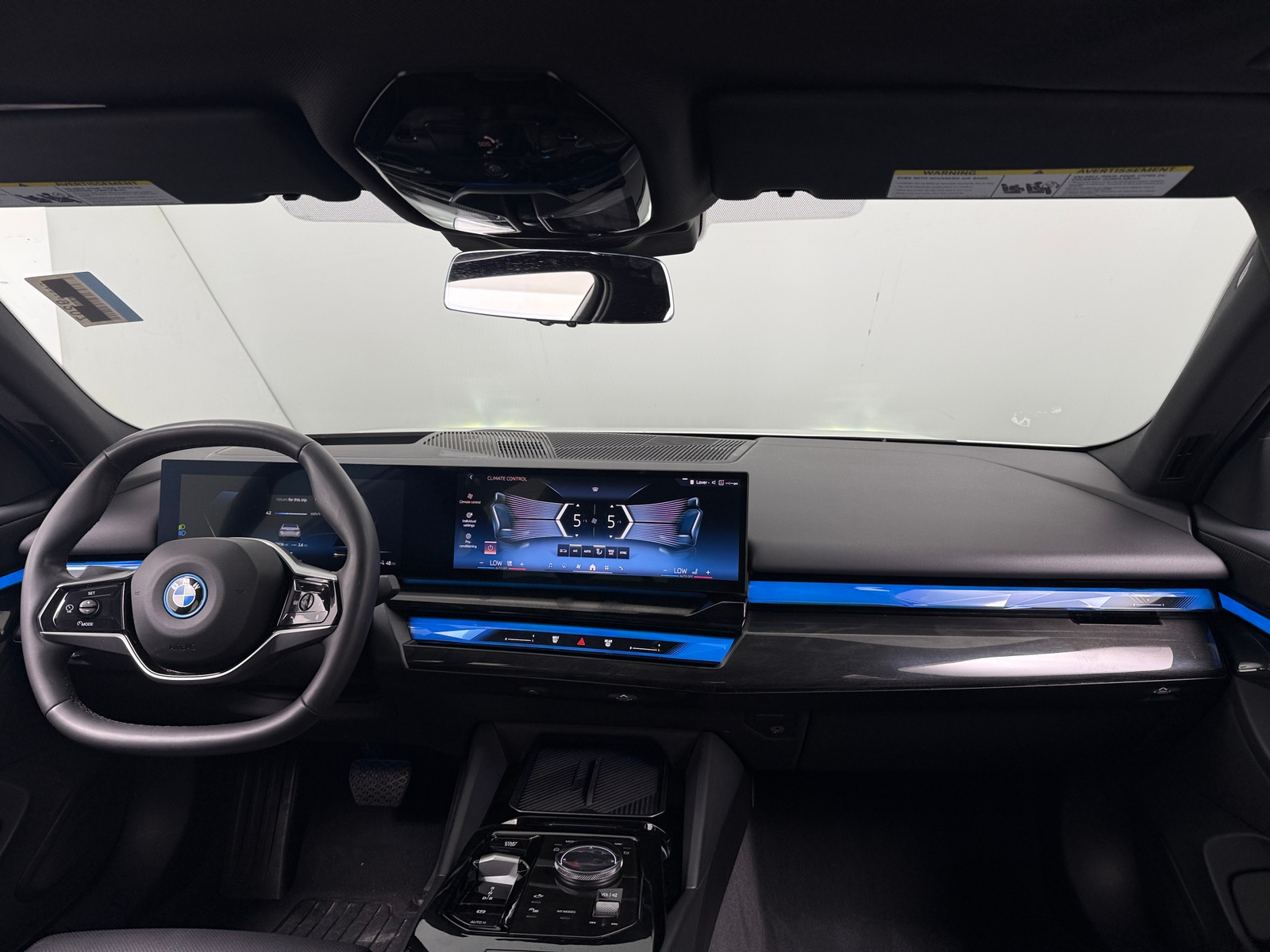 Thumbnail: 2024 BMW i5 - 2