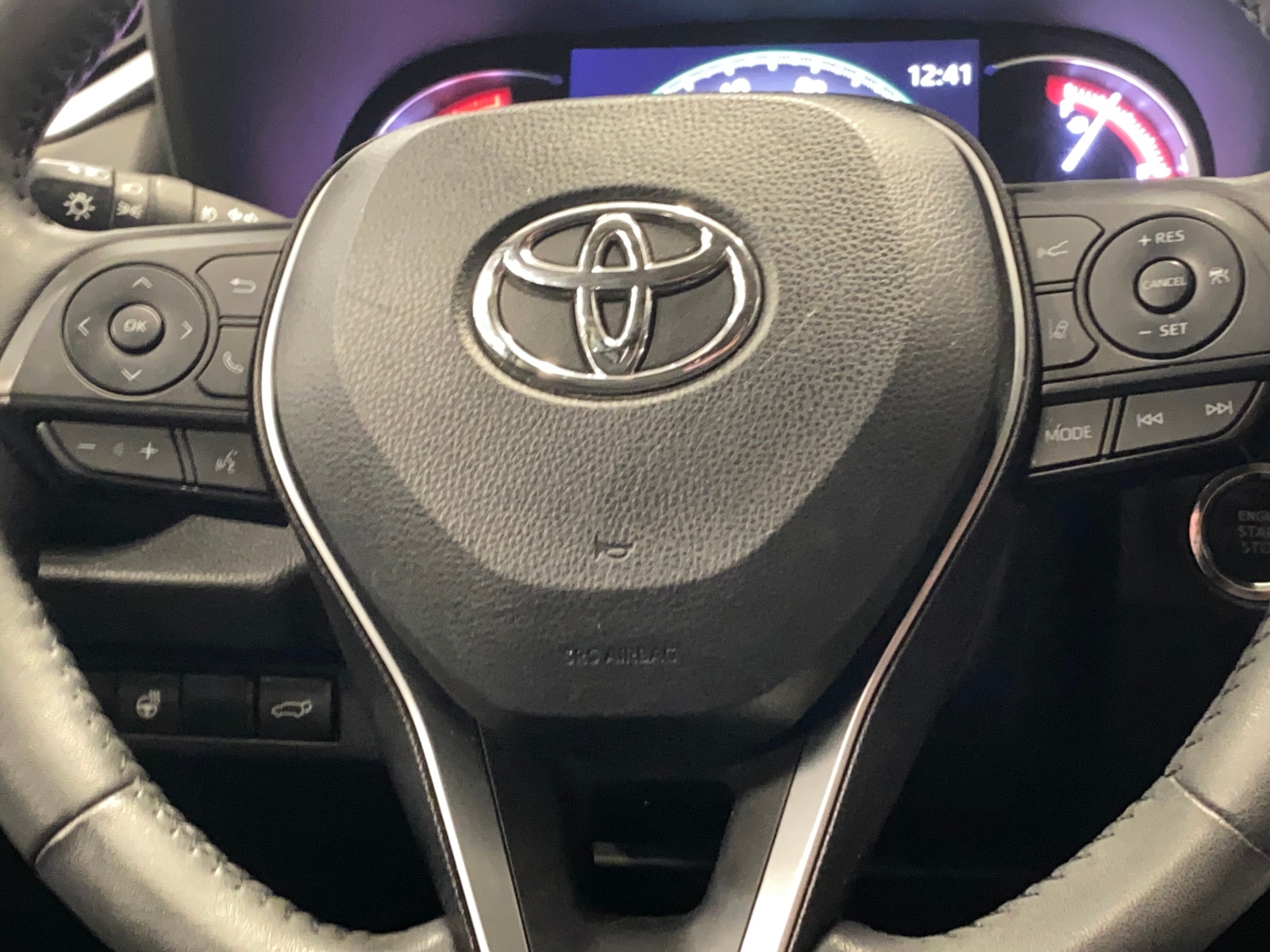 Thumbnail: 2023 Toyota RAV4 - 4