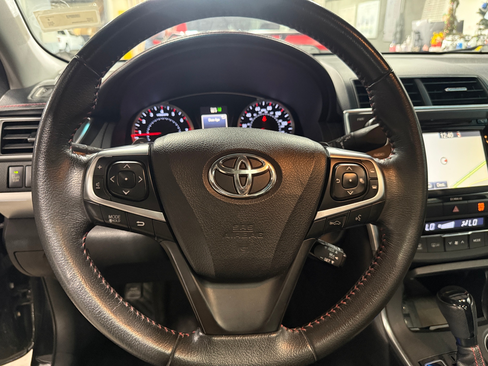 Thumbnail: 2016 Toyota Camry - 5