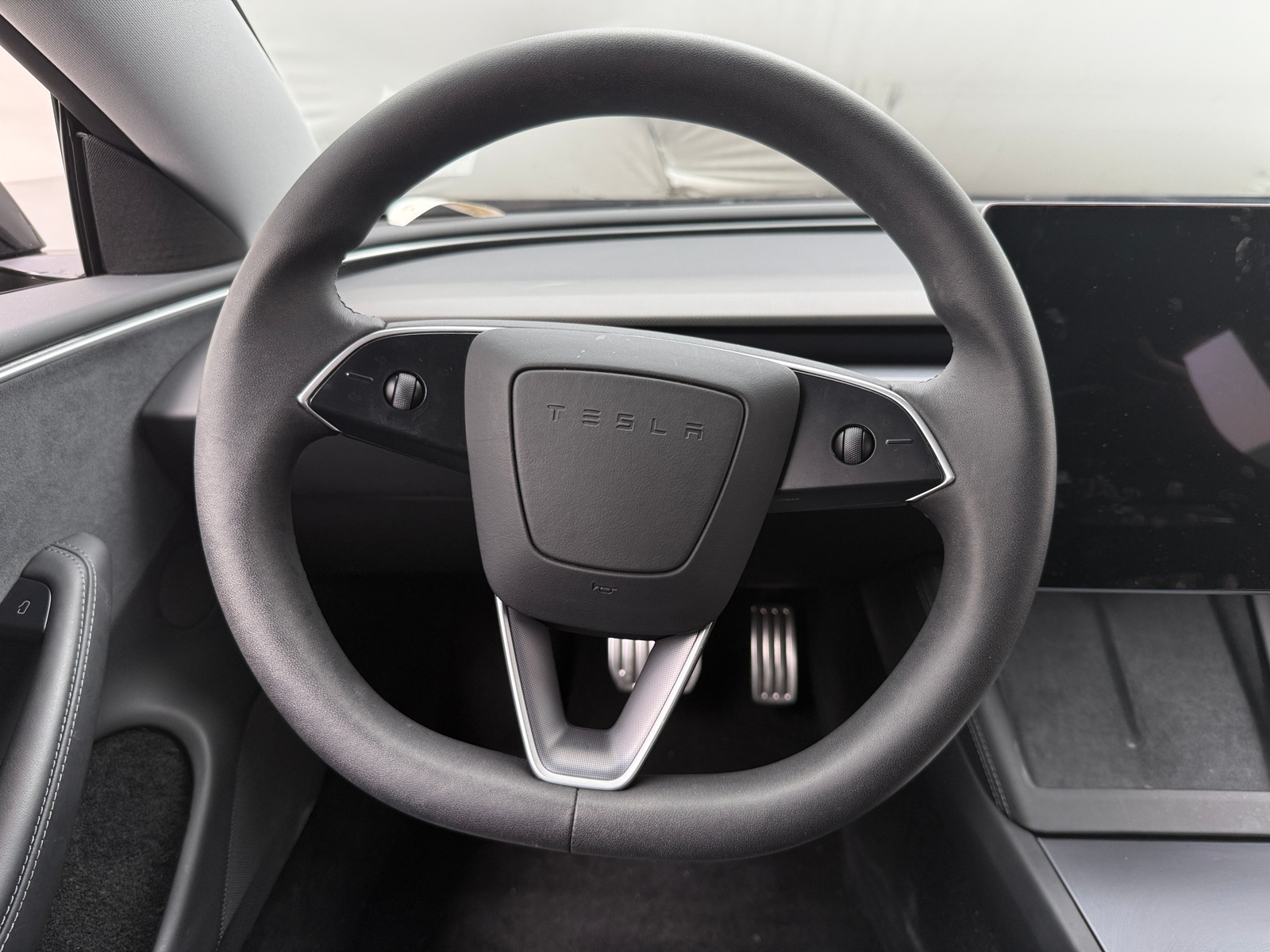 Thumbnail: 2024 Tesla Model 3 - 3