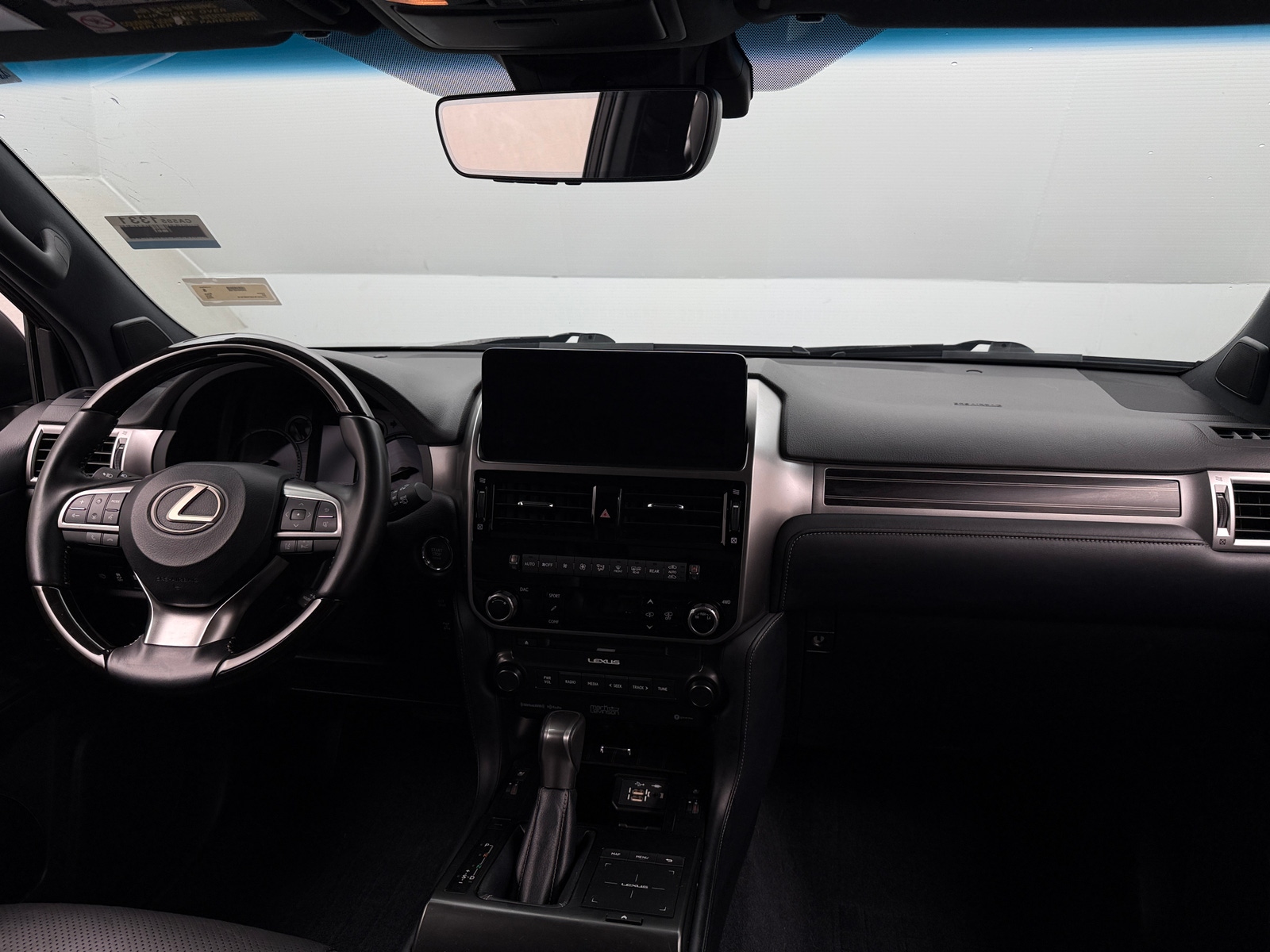 Thumbnail: 2023 Lexus GX - 3