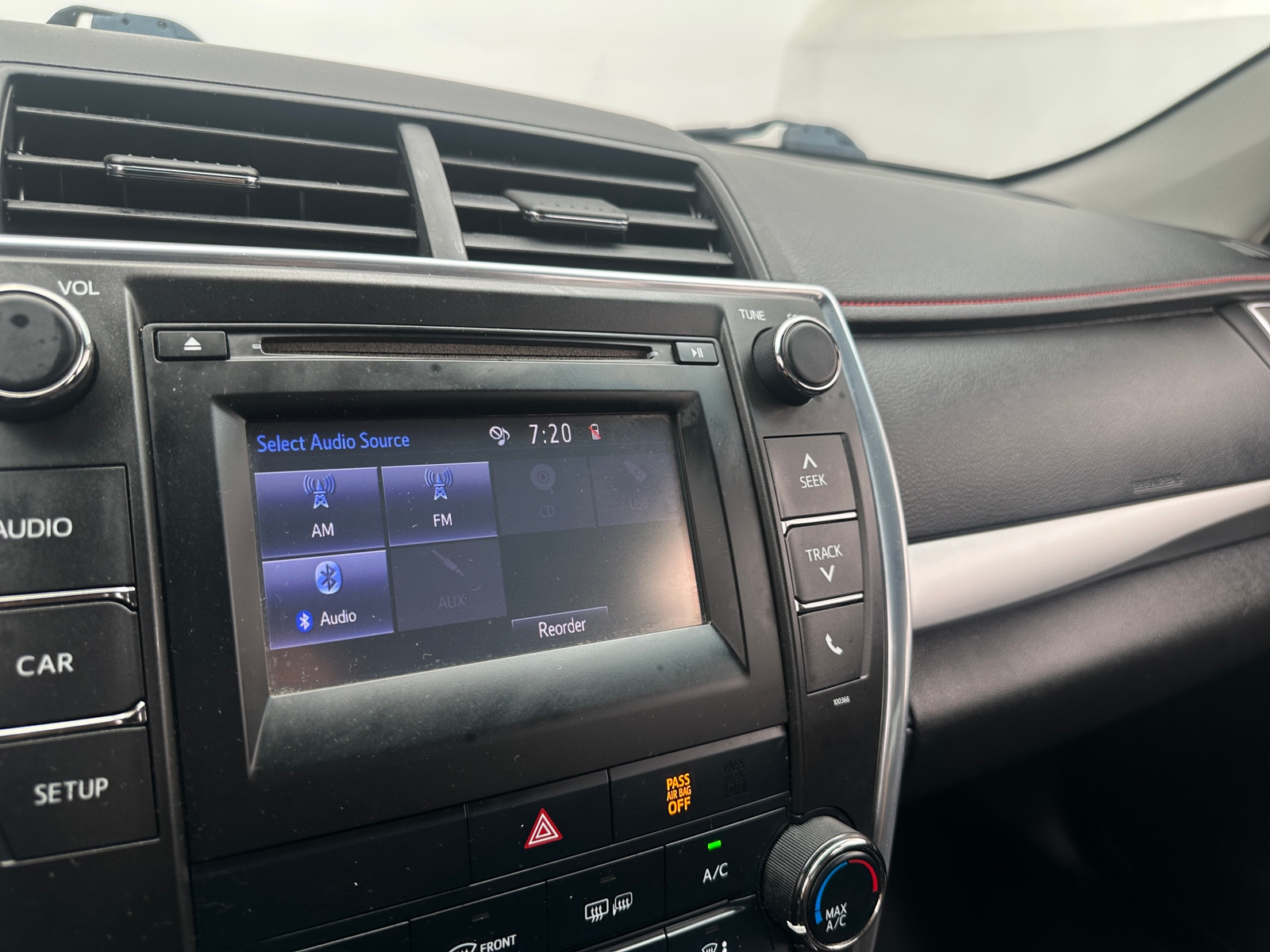 Thumbnail: 2016 Toyota Camry - 4