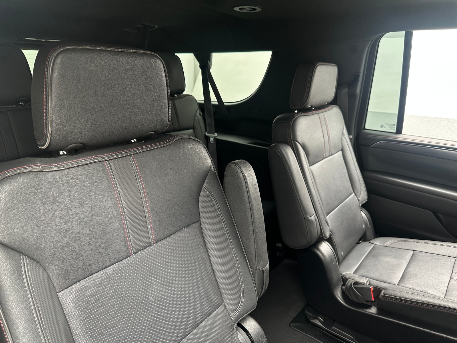 Thumbnail: 2023 Chevrolet Suburban - 5