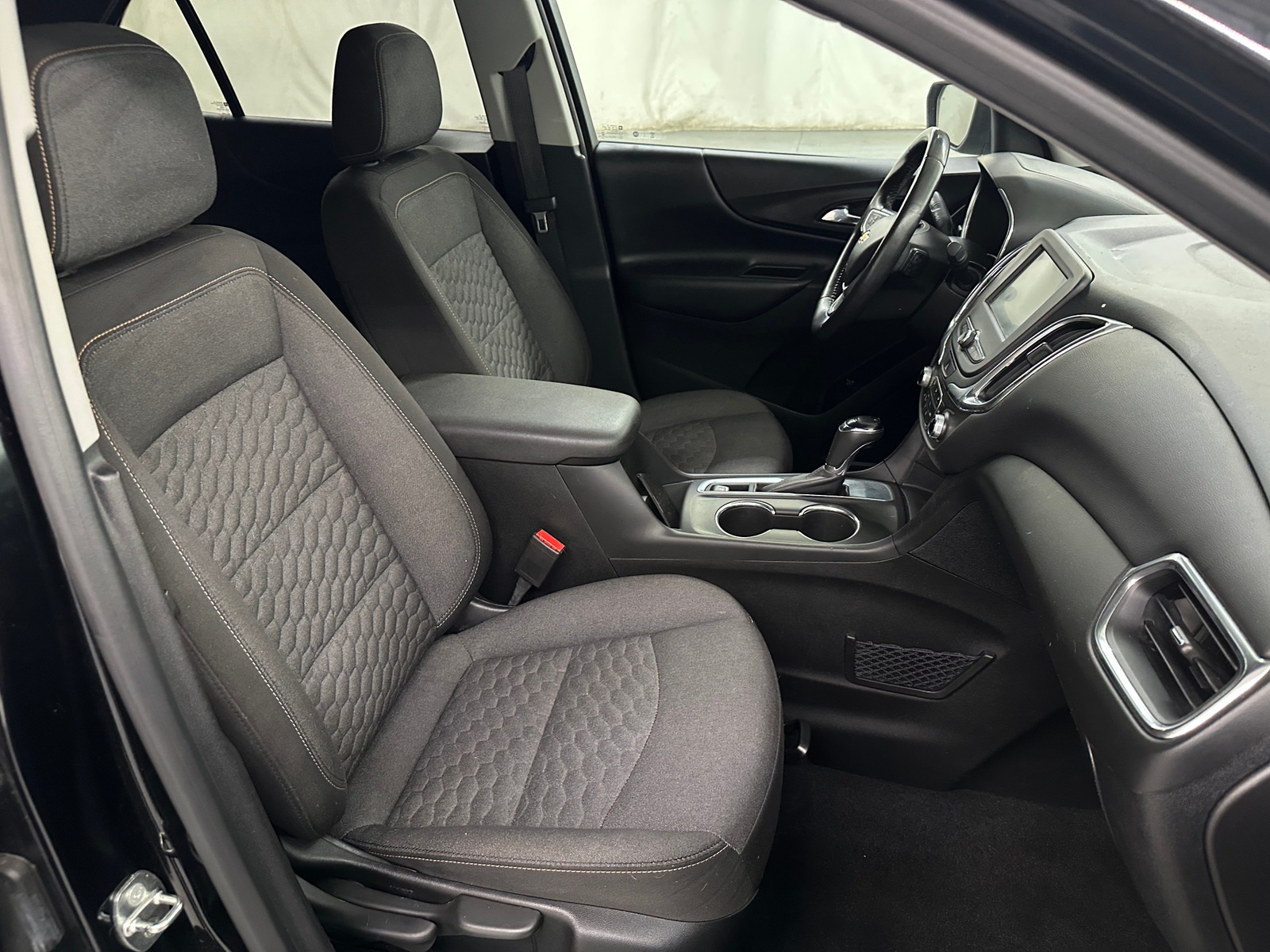 Thumbnail: 2018 Chevrolet Equinox - 2