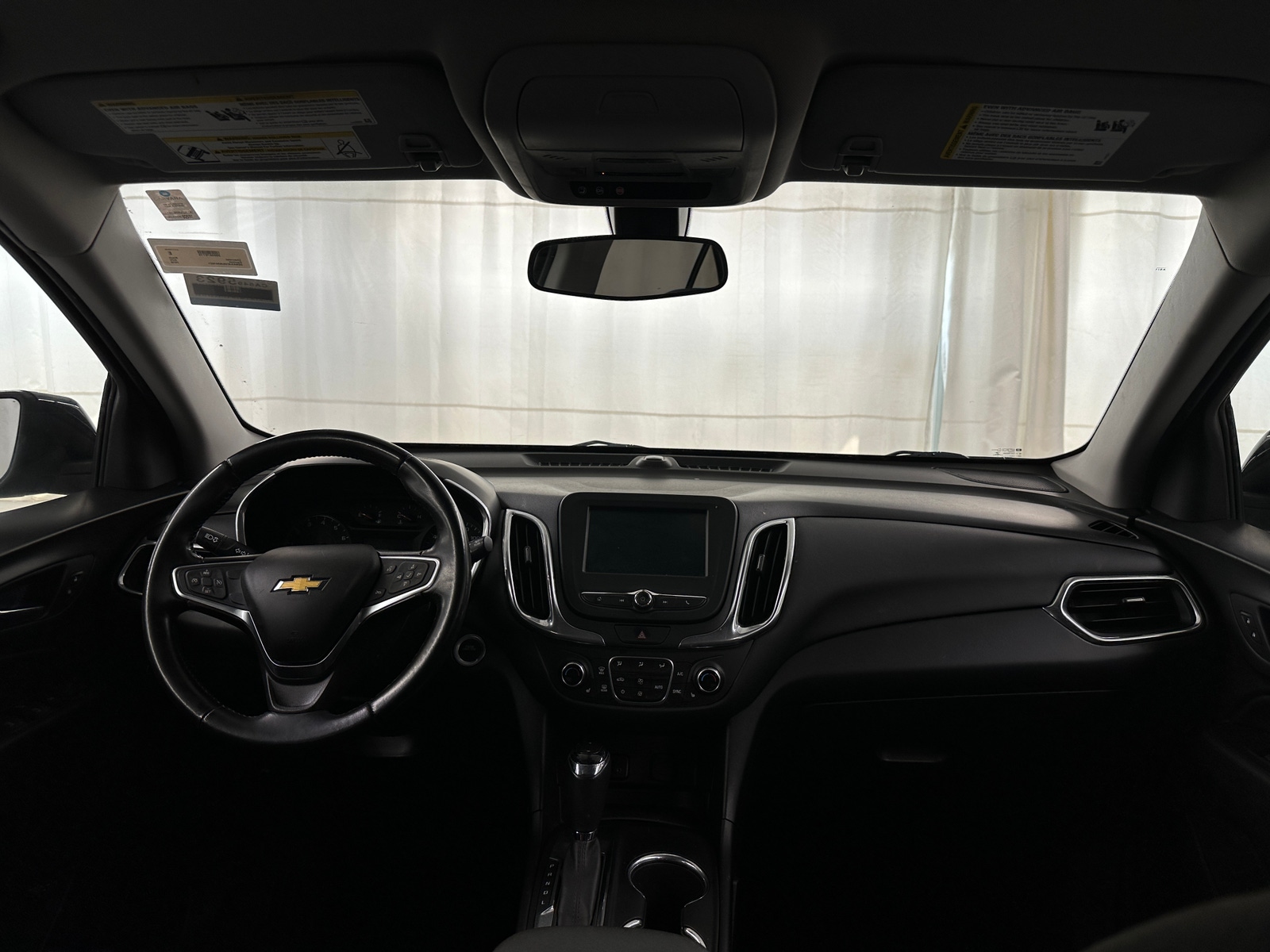 Thumbnail: 2018 Chevrolet Equinox - 3