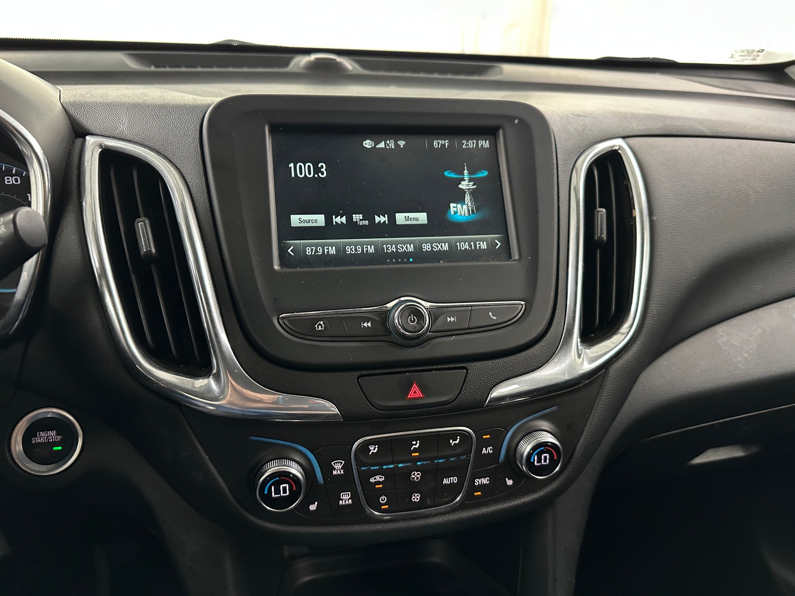 Thumbnail: 2018 Chevrolet Equinox - 4