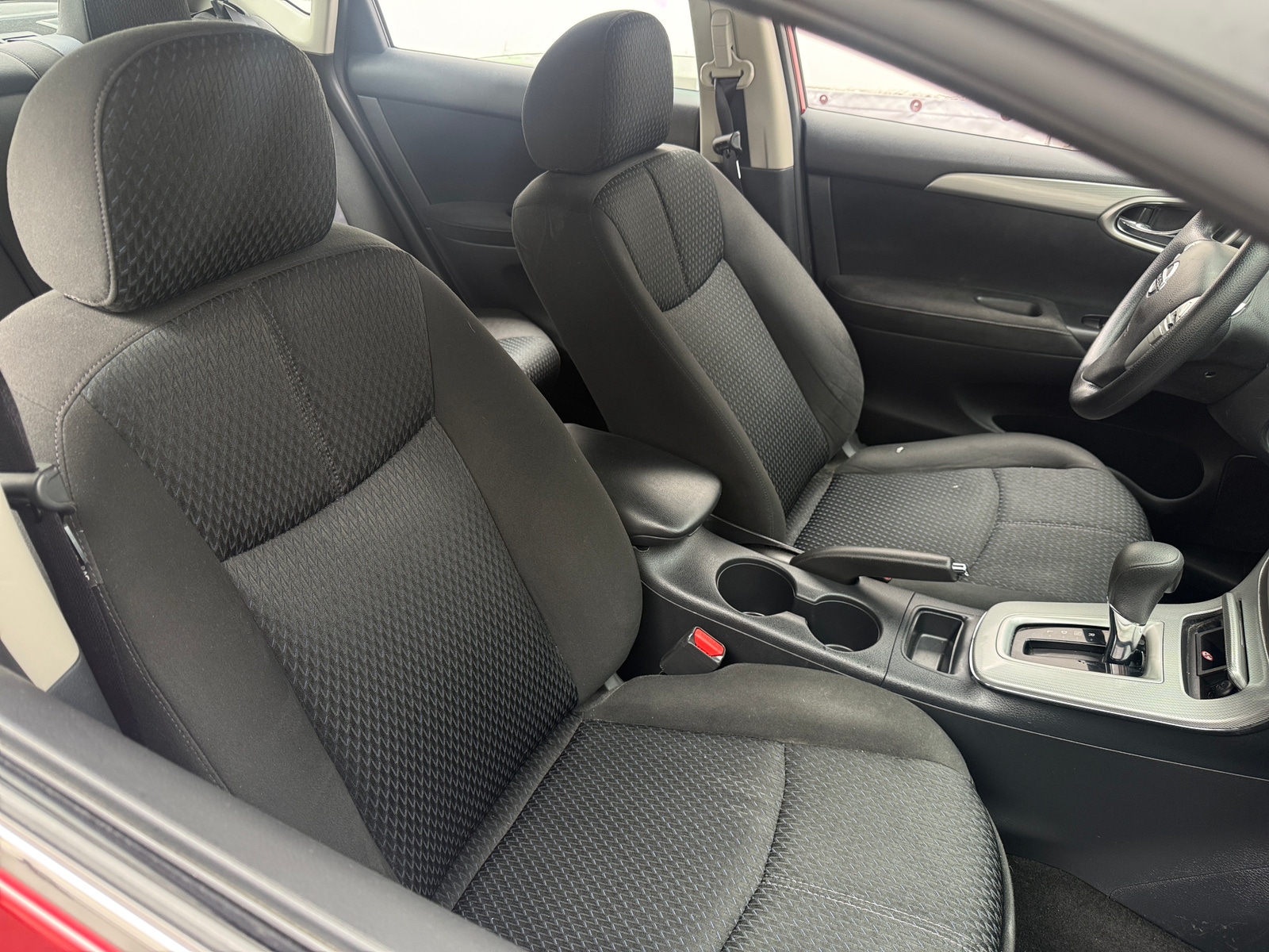 Thumbnail: 2014 Nissan Sentra - 2