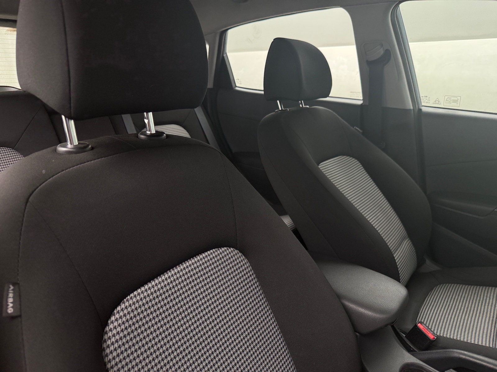Thumbnail: 2019 Hyundai Kona - 2